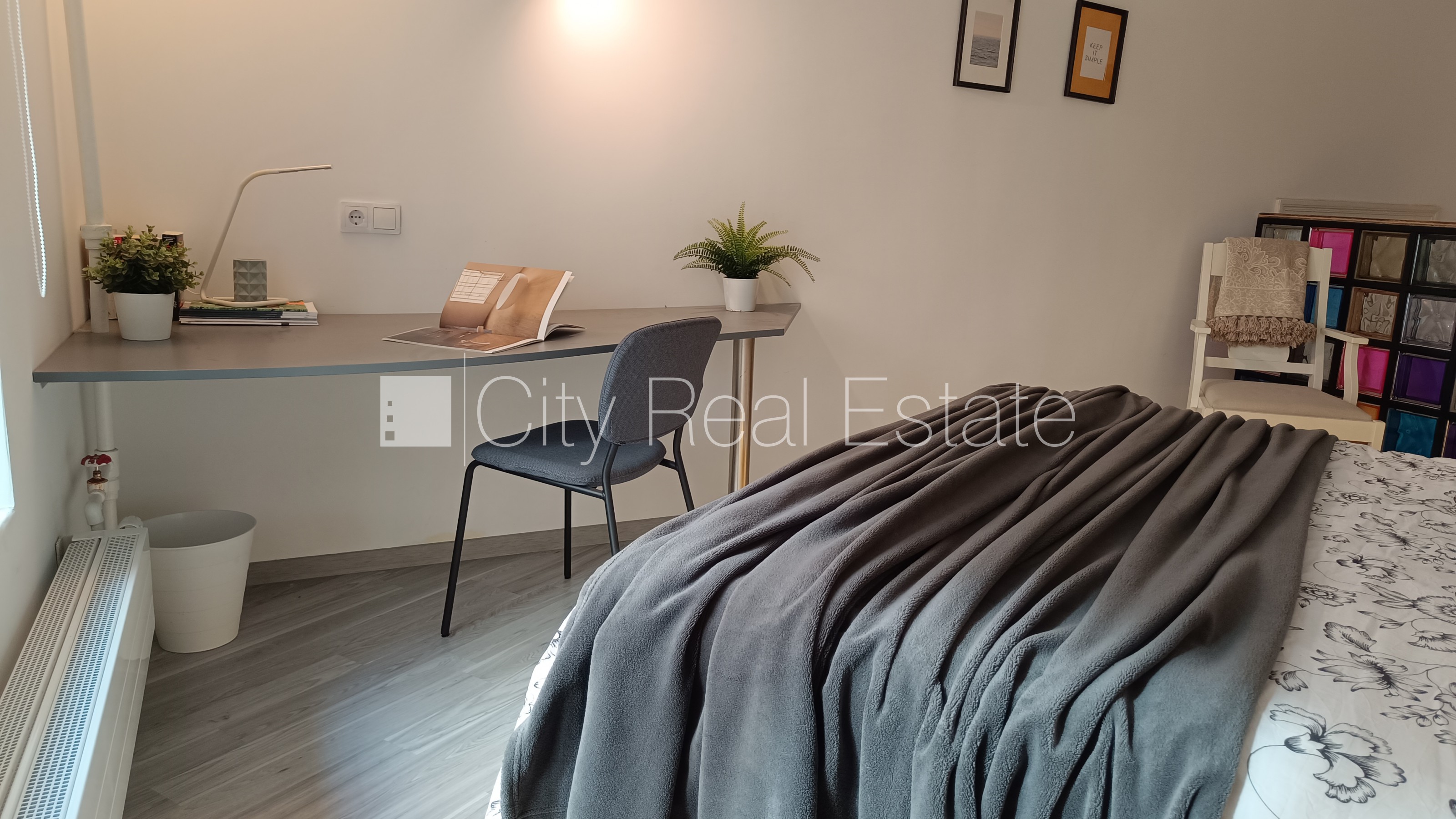 Sludinājumi. Pagalma māja, renovēta māja, labiekārtota apzaļumota teritorija, slēgts pagalms, ieeja no pagalma, Cena: 600 EUR/mēn Foto #15