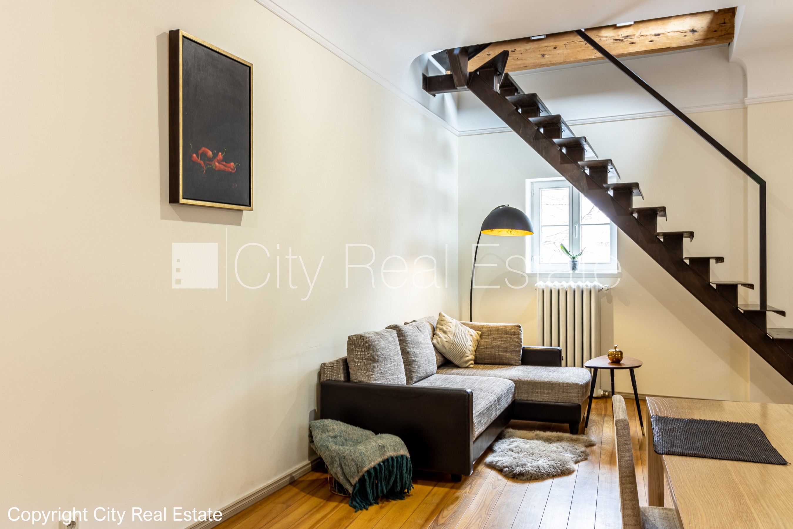 Объявление. Фасадный дом, реновированный дом, благоустроенная озеленённая территория, закрытый двор, лестничная Цена: 950 EUR/мес. Foto #6