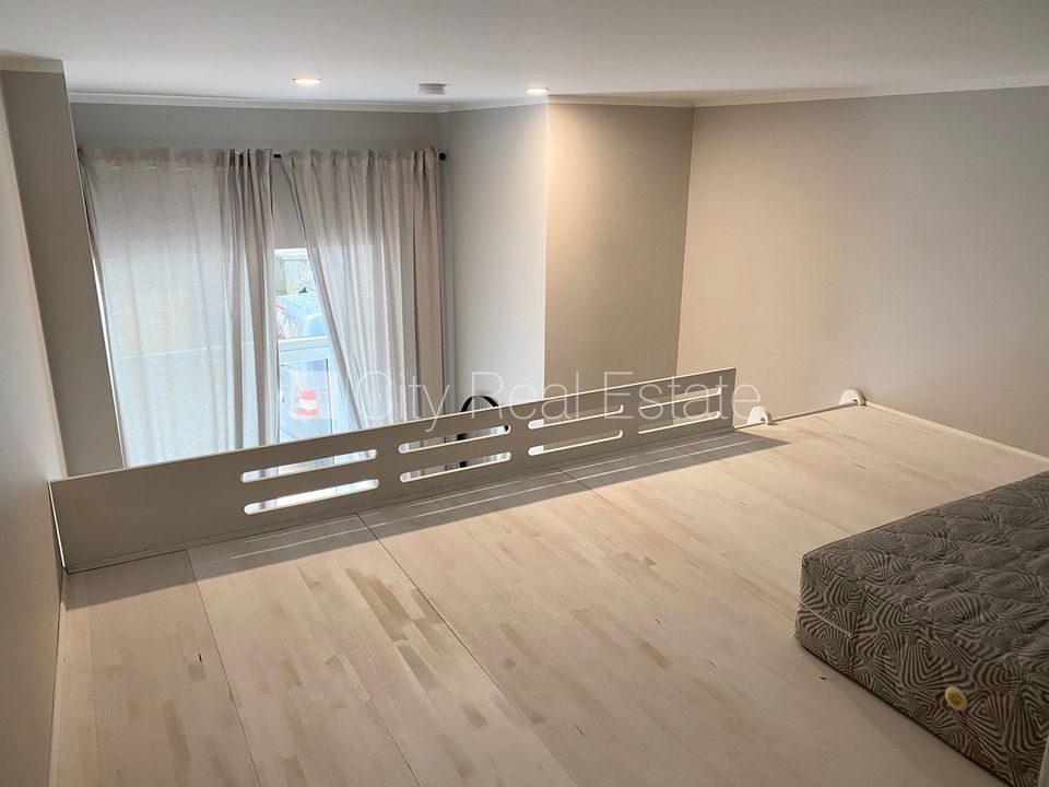 Sludinājumi. Fasādes māja, renovēta māja, labiekārtota apzaļumota teritorija, slēgts pagalms, ieeja no ielas, Cena: 300 EUR/mēn Foto #6