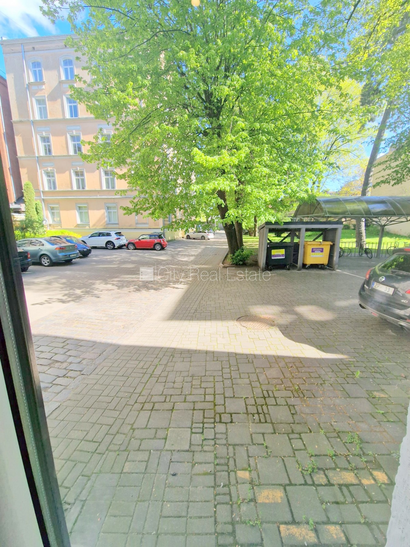 Sludinājumi. Fasādes māja, renovēta māja, labiekārtota apzaļumota teritorija, slēgts pagalms, ieeja no ielas, Cena: 300 EUR/mēn Foto #18