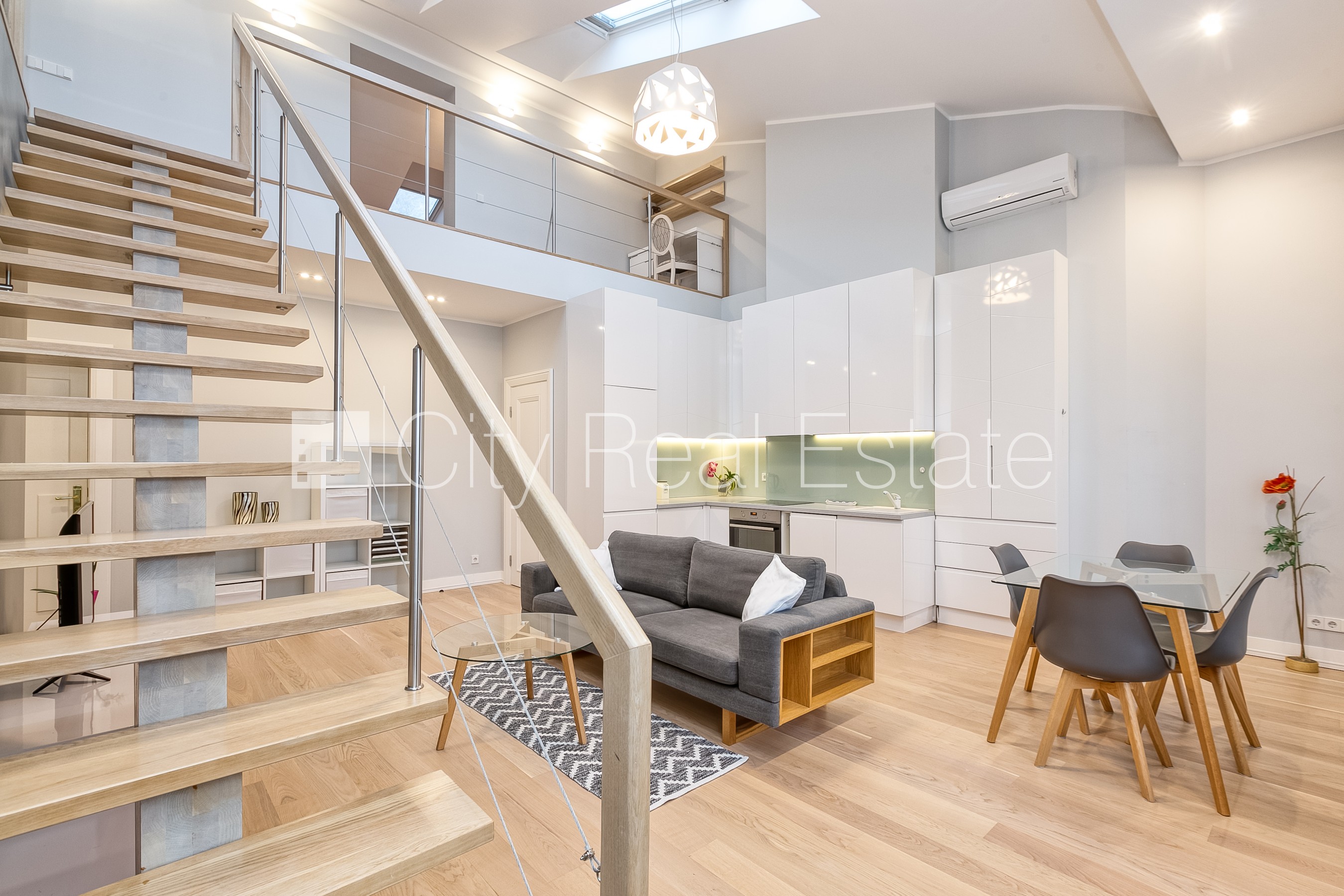 Sludinājumi. Projekts - Residence Lumiere, fasādes māja, renovēta māja, slēgts pagalms, iespēja nomāt Cena: 590000 EUR Foto #3