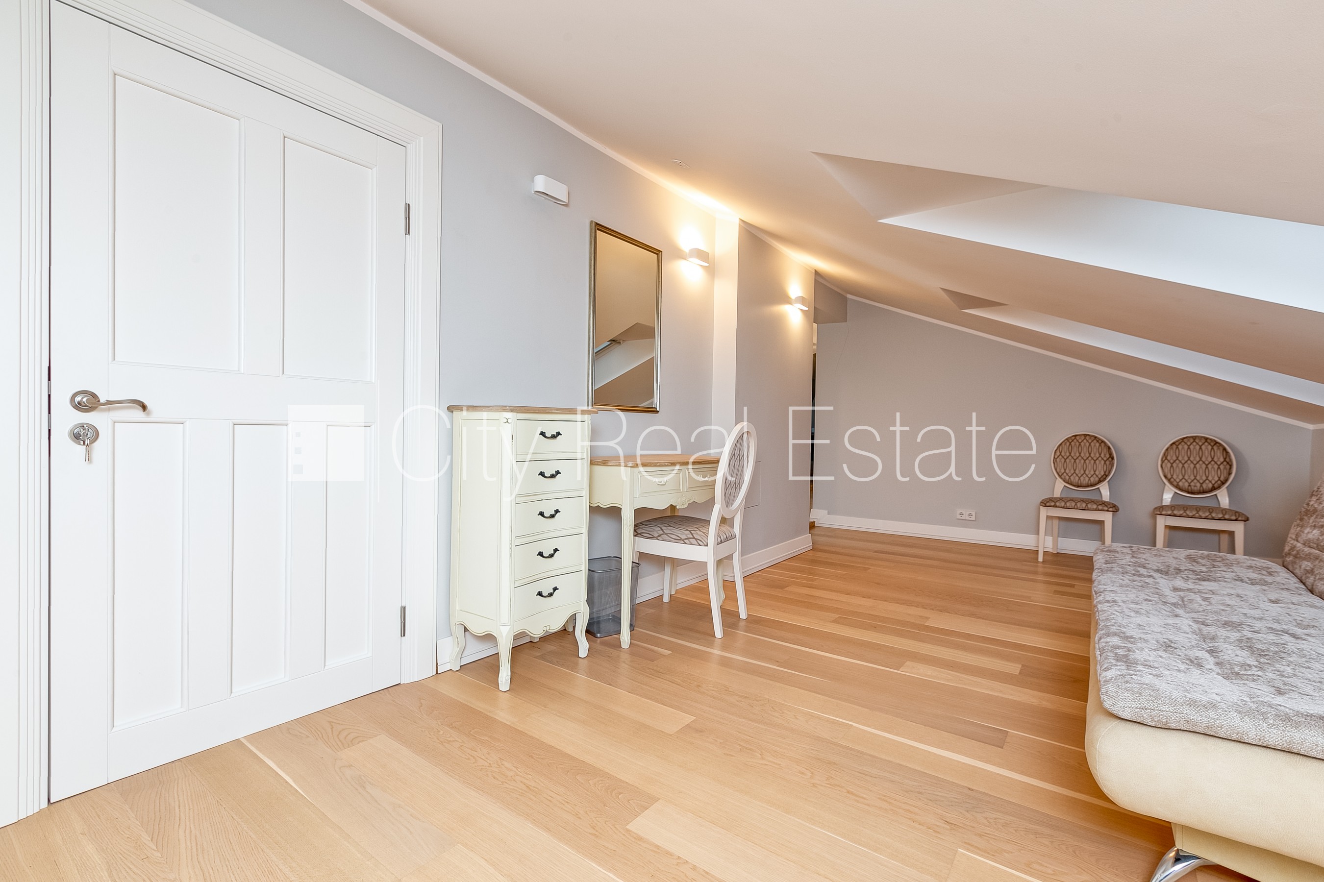 Sludinājumi. Projekts - Residence Lumiere, fasādes māja, renovēta māja, slēgts pagalms, iespēja nomāt Cena: 590000 EUR Foto #12