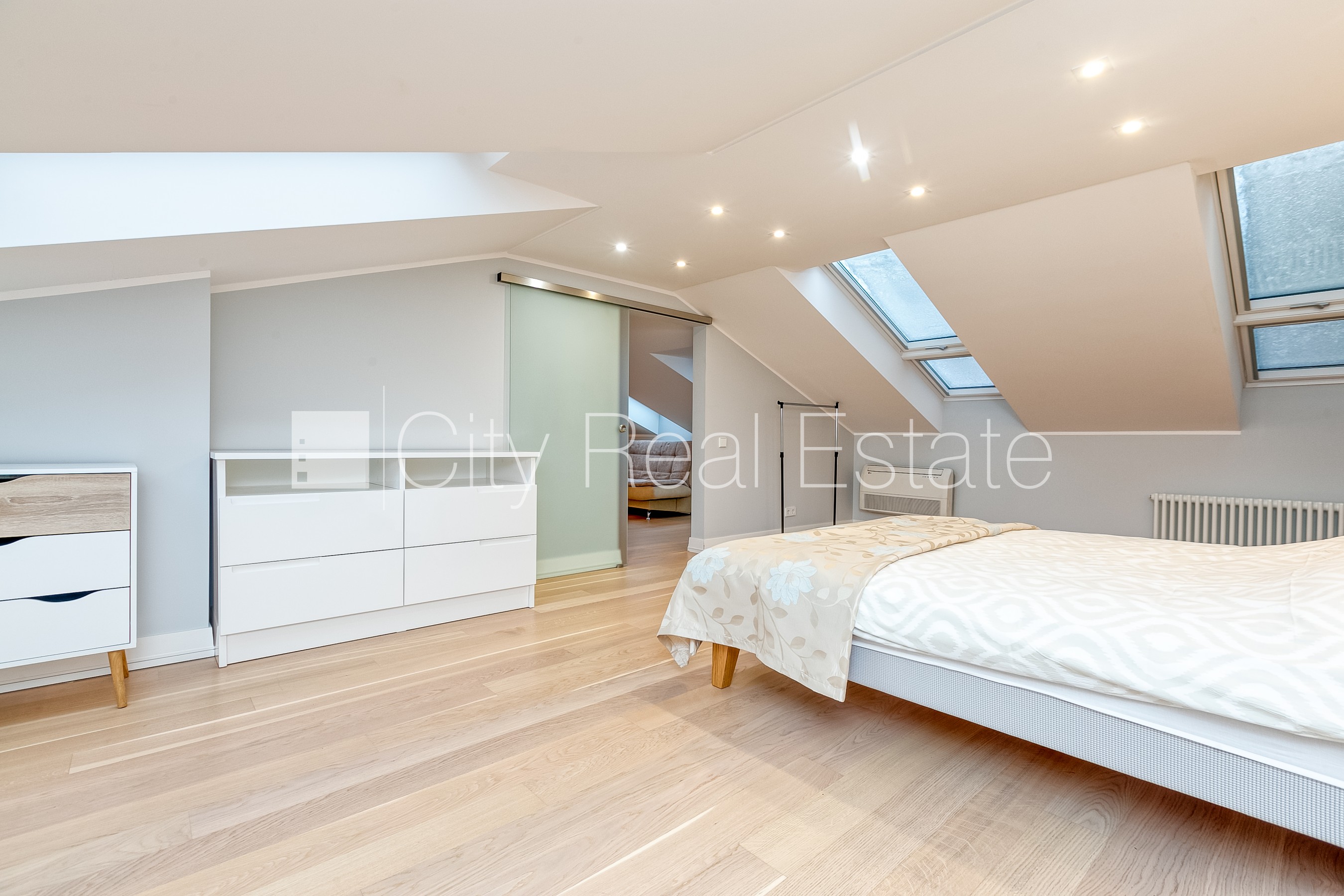 Sludinājumi. Projekts - Residence Lumiere, fasādes māja, renovēta māja, slēgts pagalms, iespēja nomāt Cena: 590000 EUR Foto #13