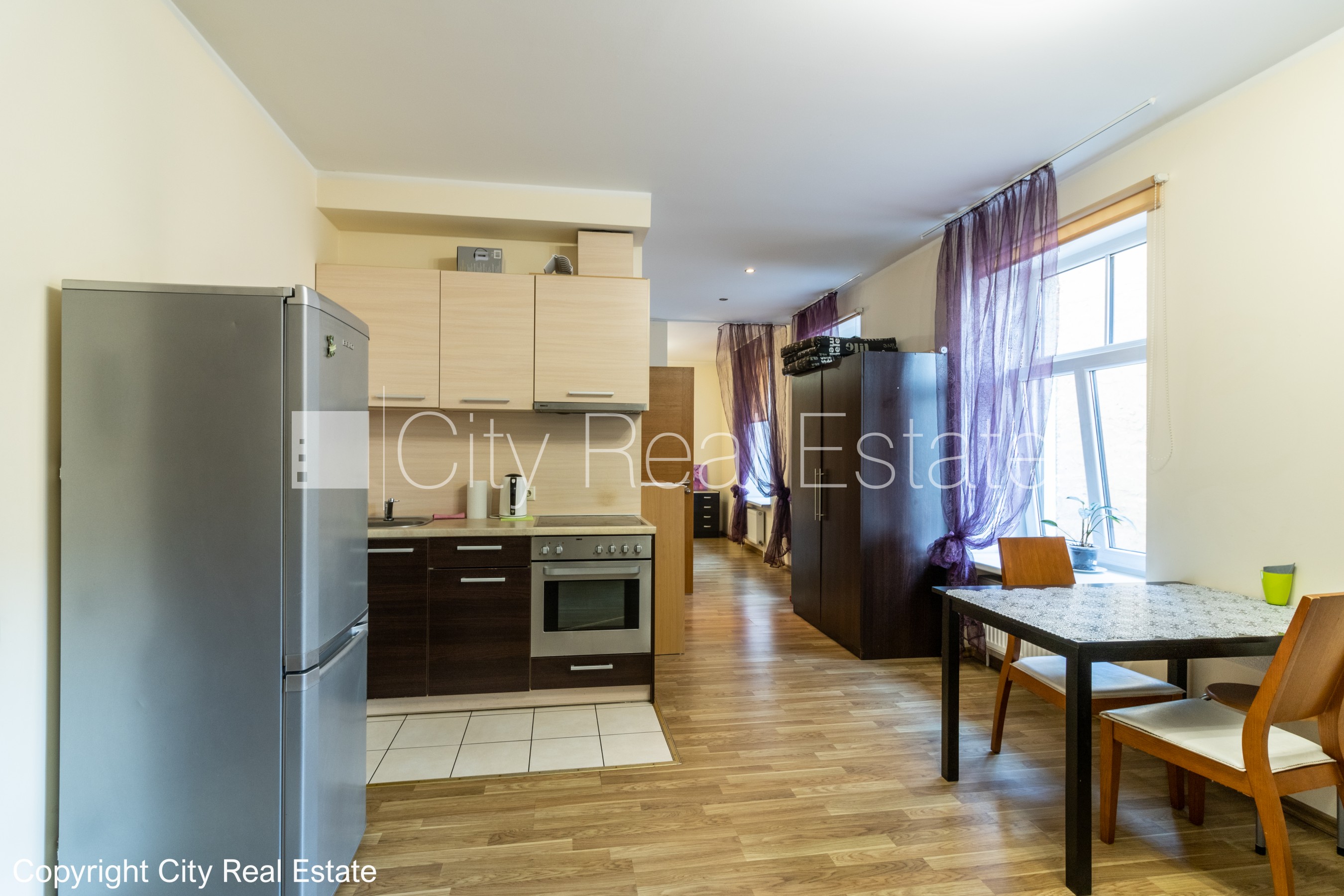 Sludinājumi. Šo dzīvokli izīrē pa diennaktīm (īstermiņa īre), īres cena sludinājumā norādīta par vienu diennakts Cena: 55 EUR/mēn Foto #7