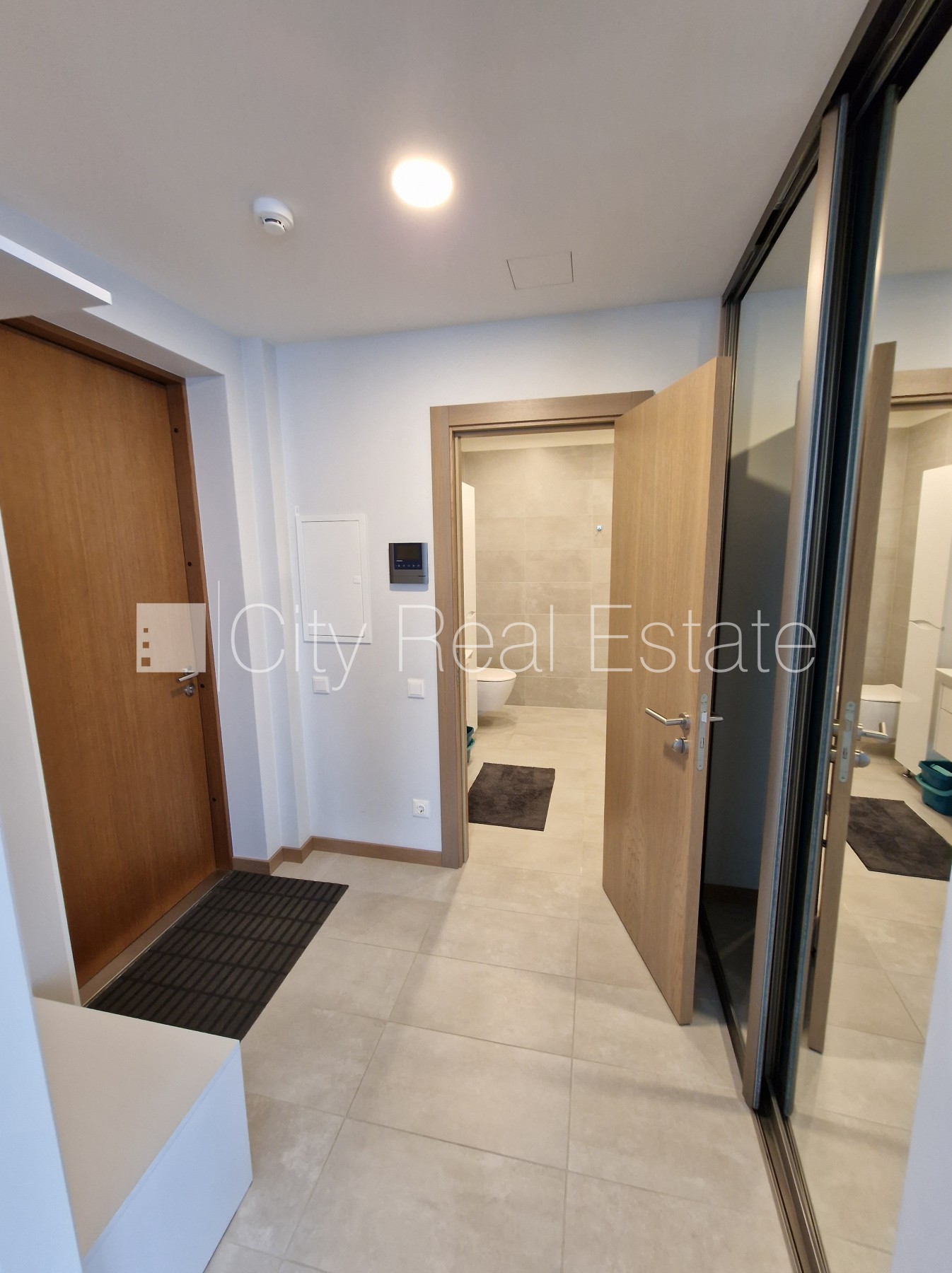 Sludinājumi. Jaunceltne, fasādes māja, dzīvokļu skaits ēkā  10 gab., dzelzsbetona starp stāvu pārsegumi, zaļā Cena: 316500 EUR Foto #11