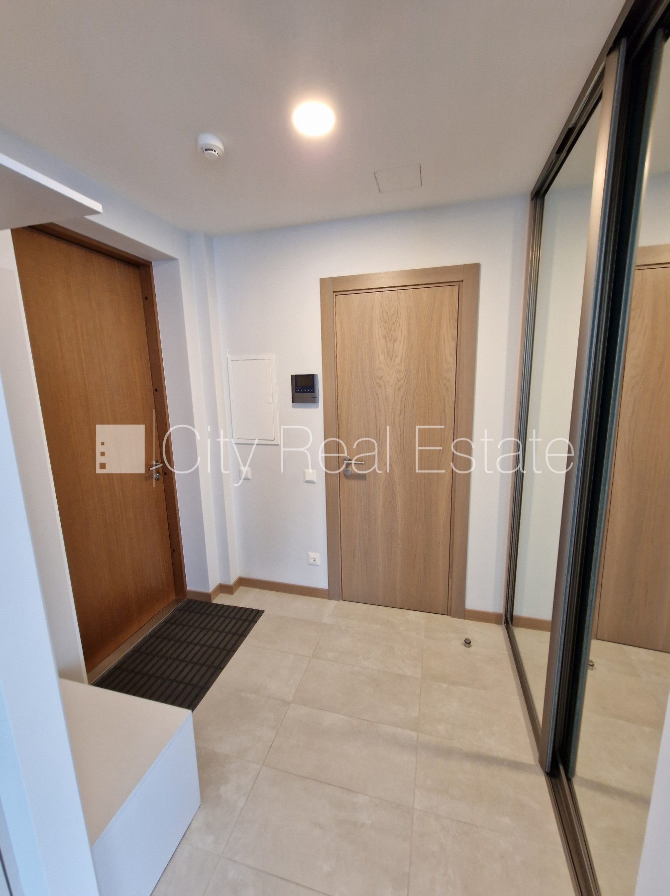 Sludinājumi. Jaunceltne, fasādes māja, dzīvokļu skaits ēkā  10 gab., dzelzsbetona starp stāvu pārsegumi, zaļā Cena: 316500 EUR Foto #12