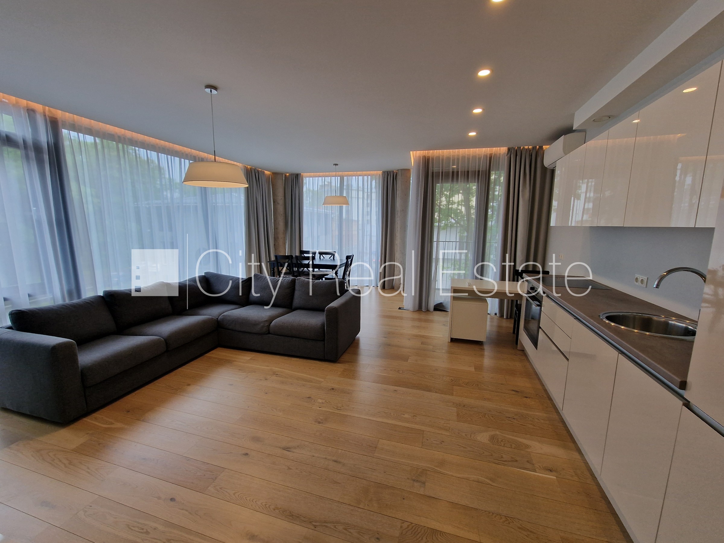 Sludinājumi. Jaunceltne, fasādes māja, dzīvokļu skaits ēkā  10 gab., dzelzsbetona starp stāvu pārsegumi, zaļā Cena: 316500 EUR Foto #2