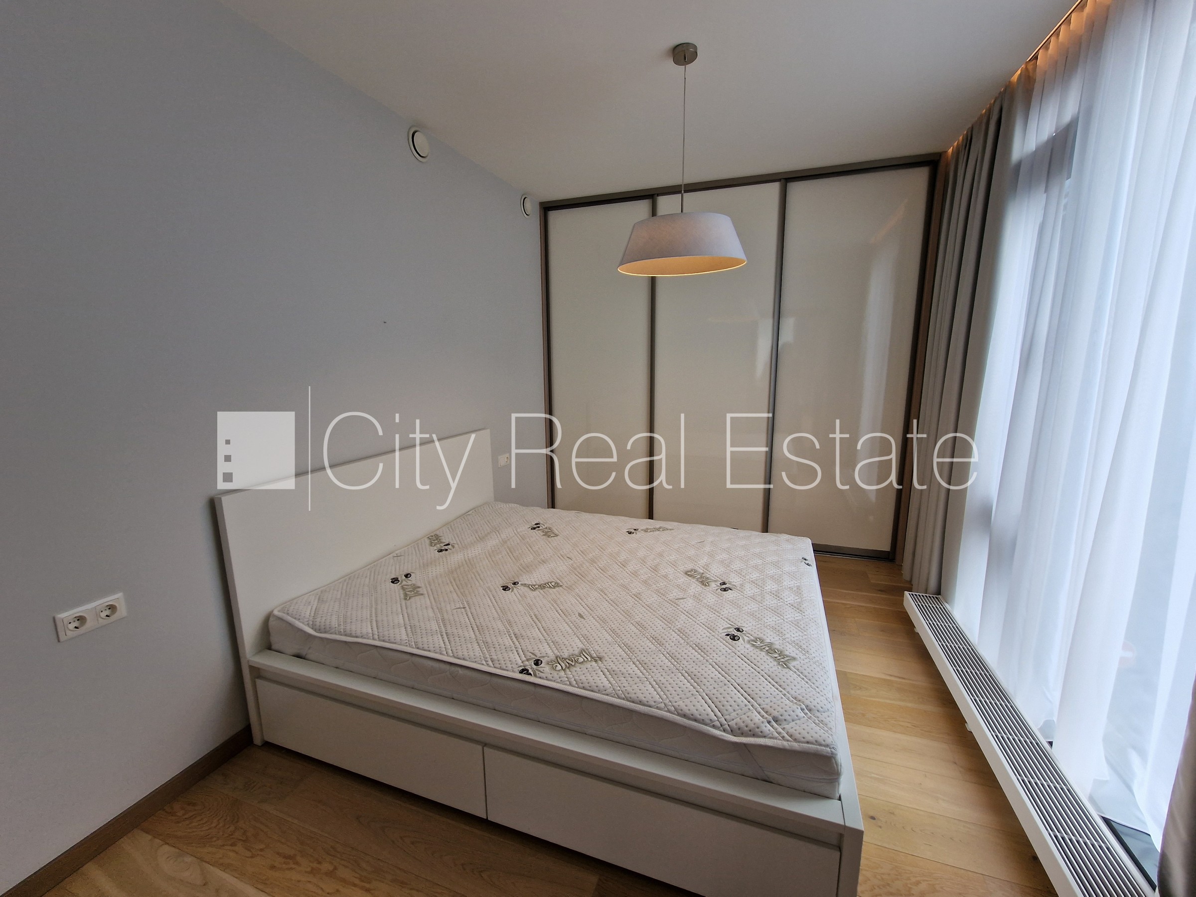 Sludinājumi. Jaunceltne, fasādes māja, dzīvokļu skaits ēkā  10 gab., dzelzsbetona starp stāvu pārsegumi, zaļā Cena: 316500 EUR Foto #7