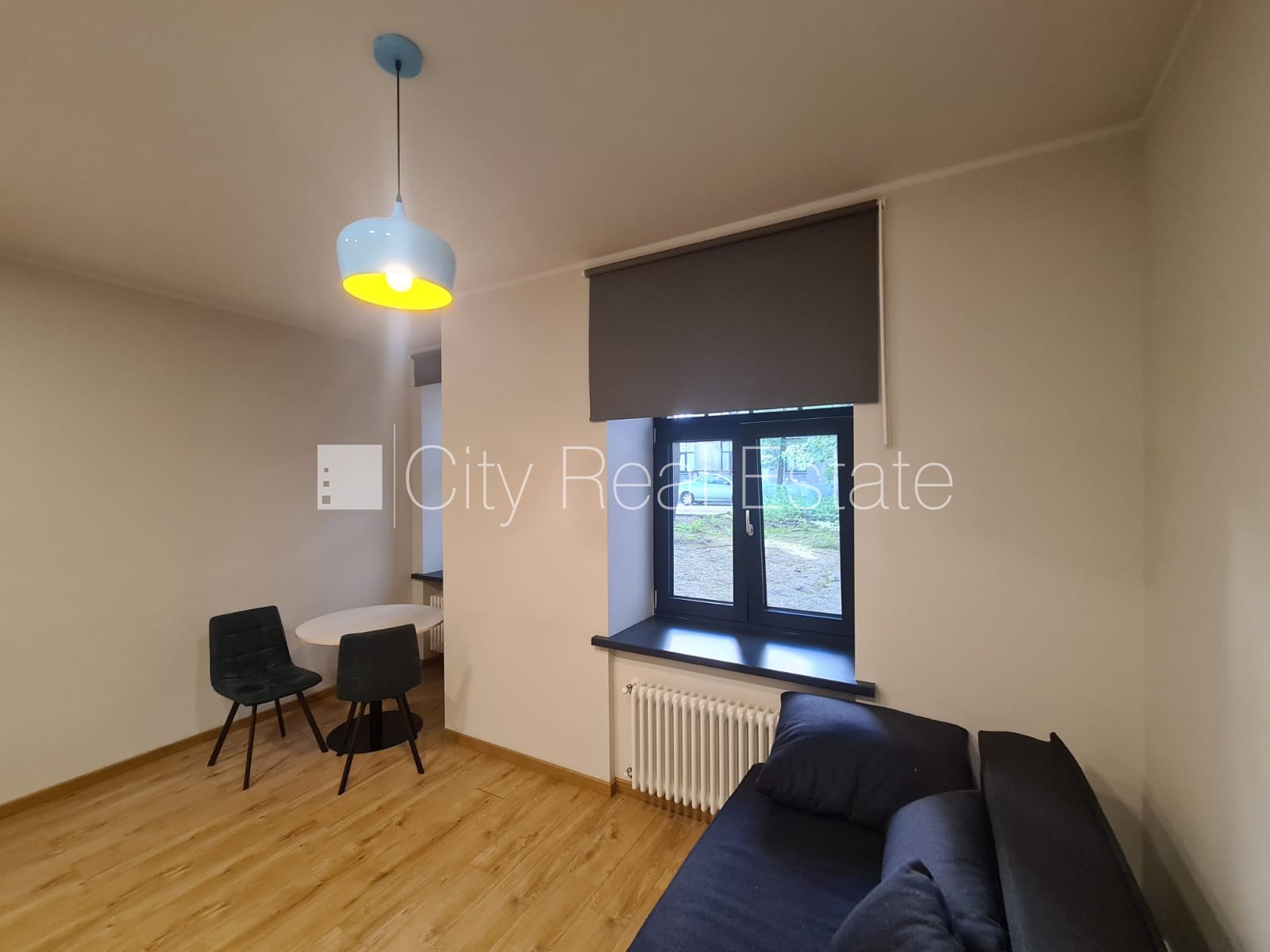 Sludinājumi. Pagalma ēka, renovēta māja, slēgts pagalms, ieeja no pagalma, ir lifts, kāpņu telpa pēc kapitālā Cena: 360 EUR/mēn Foto #6