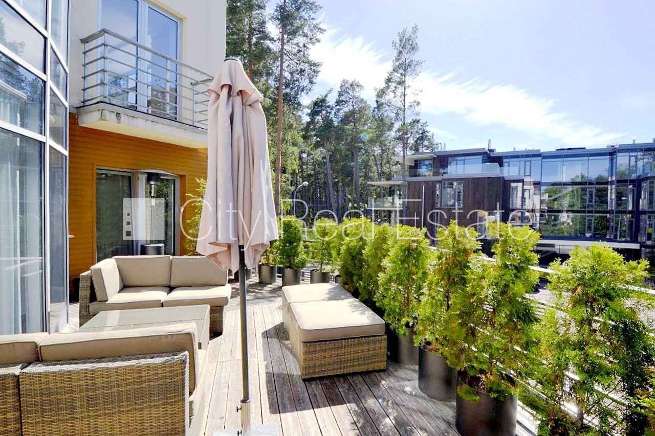 Sludinājumi. Zeme īpašumā, jaunceltne, monolīta betona sienas, pagrabstāvā pieejama noliktava, labiekārtota Cena: 650000 EUR Foto #9