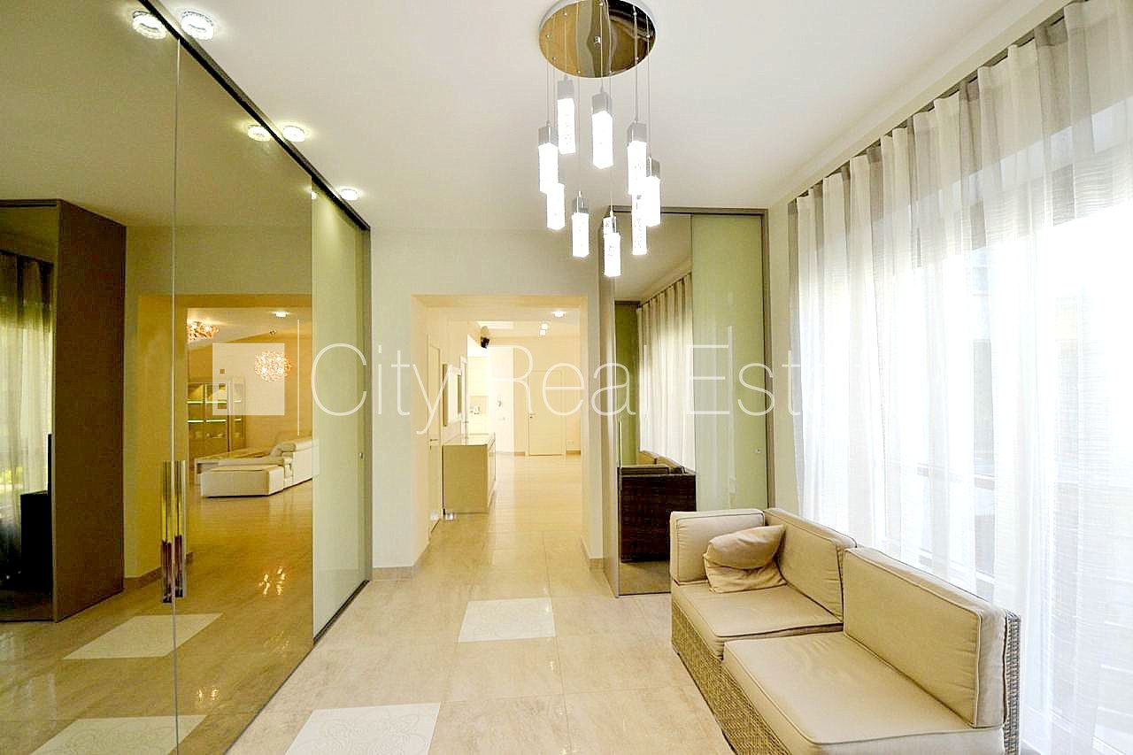 Sludinājumi. Zeme īpašumā, jaunceltne, monolīta betona sienas, pagrabstāvā pieejama noliktava, labiekārtota Cena: 650000 EUR Foto #20