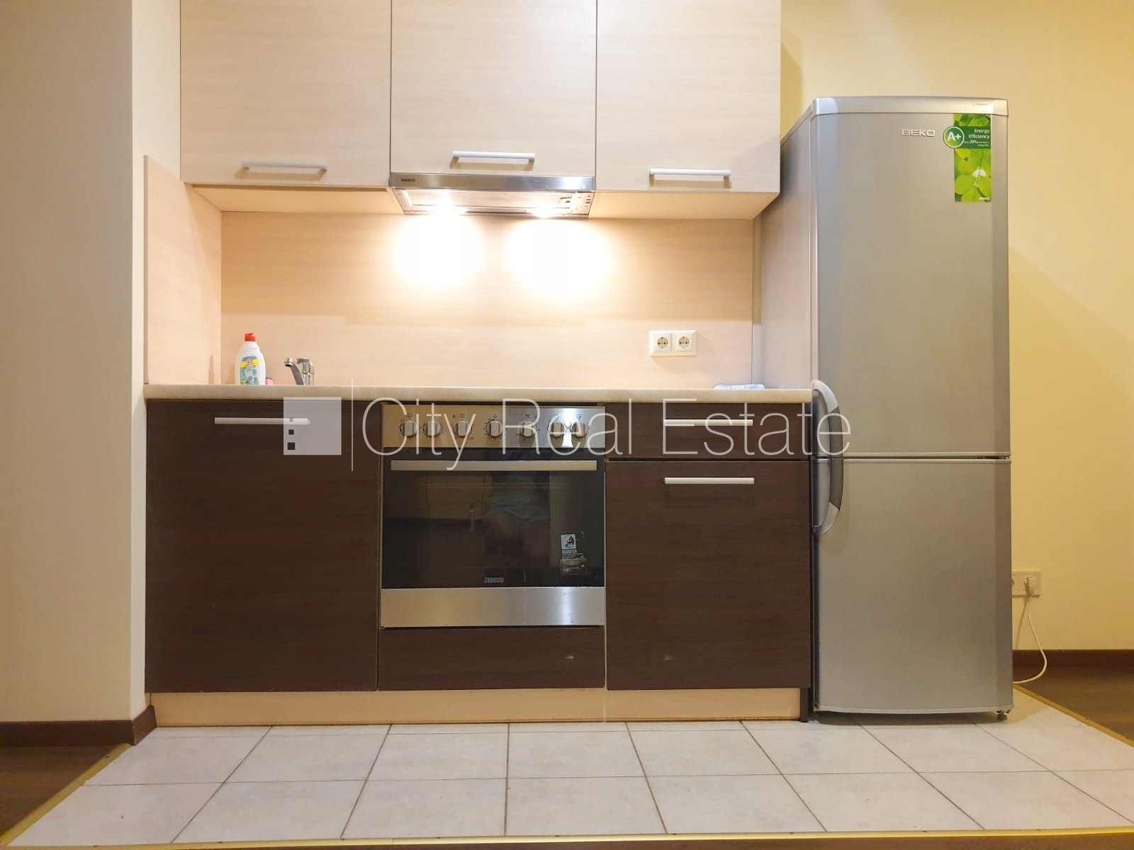 Sludinājumi. Šo dzīvokli izīrē pa diennaktīm (īstermiņa īre), īres cena sludinājumā norādīta par vienu diennakts Cena: 50 EUR/mēn Foto #4