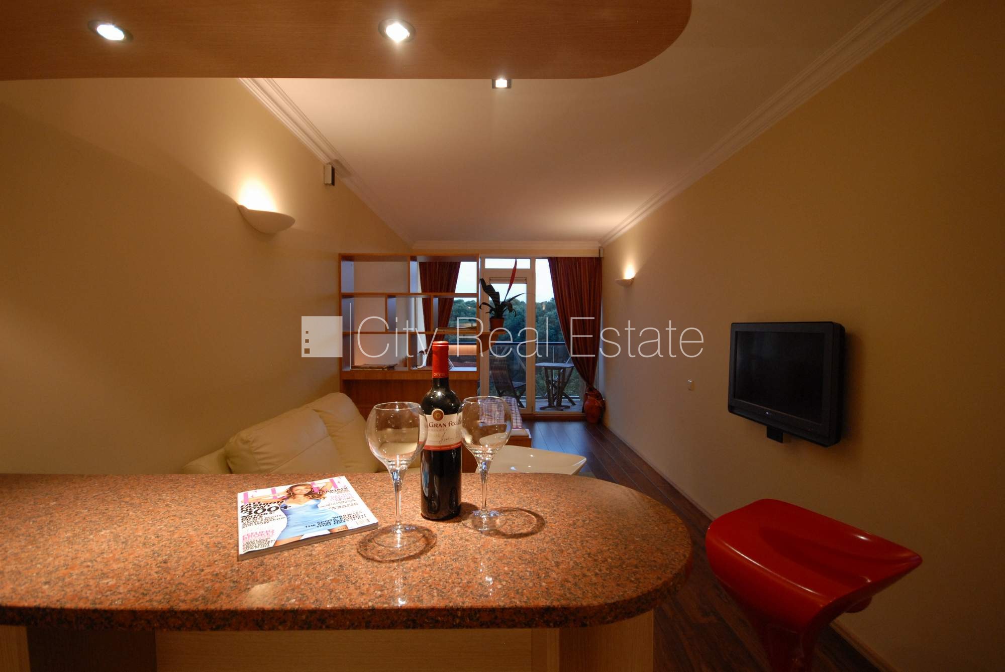 Sludinājumi. Jaunceltne, labiekārtota apzaļumota teritorija, slēgts pagalms, iespēja nomāt autostāvvietu, Cena: 450 EUR/mēn Foto #11