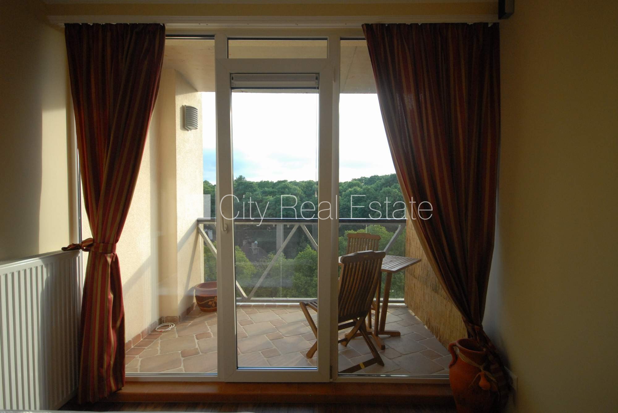 Sludinājumi. Jaunceltne, labiekārtota apzaļumota teritorija, slēgts pagalms, iespēja nomāt autostāvvietu, Cena: 450 EUR/mēn Foto #14