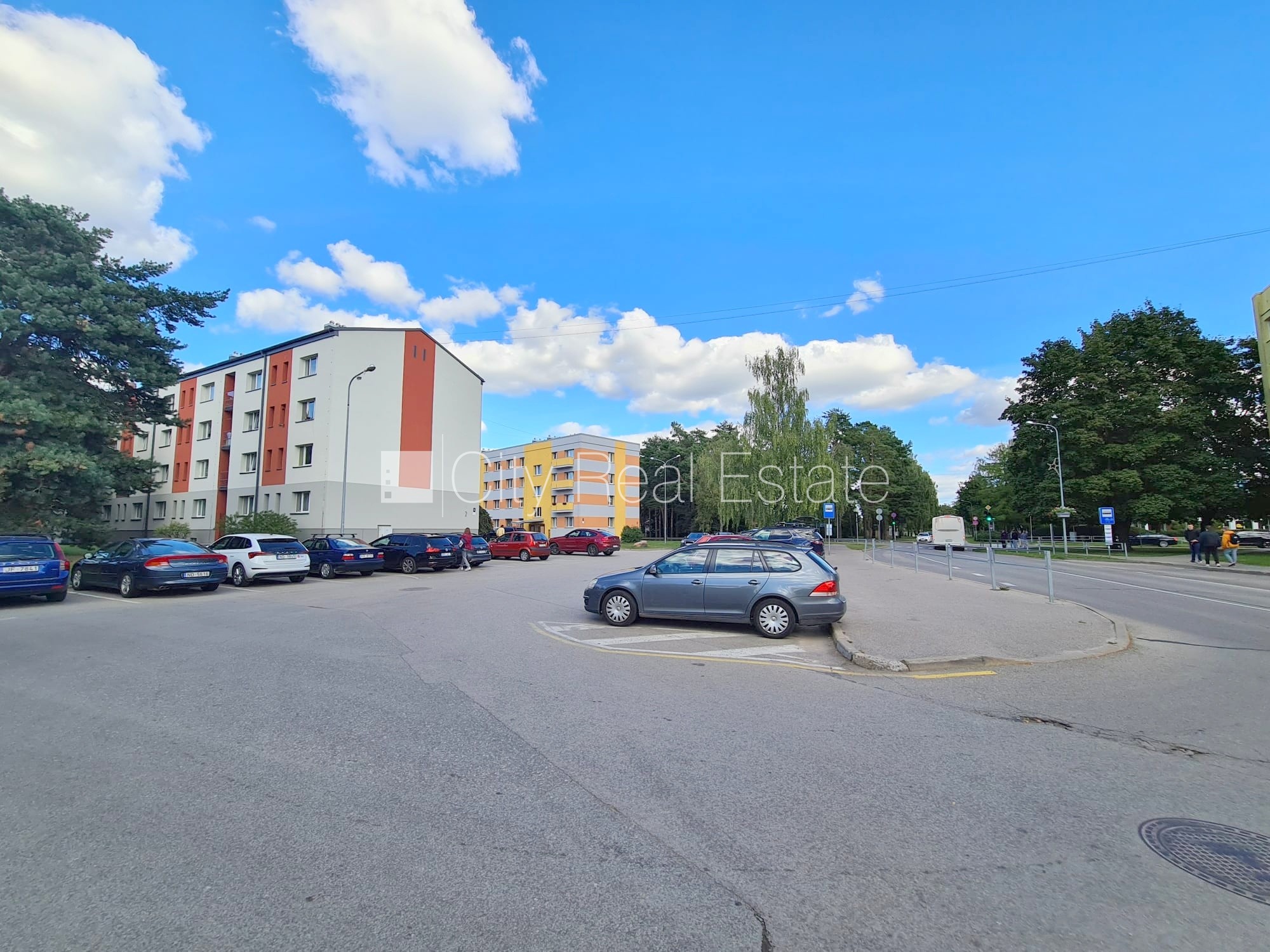 Sludinājumi. Zeme īpašumā, renovēta māja, fasāde ar dekoratīvo apmetumu, labiekārtota apzaļumota teritorija, Cena: 45000 EUR Foto #25