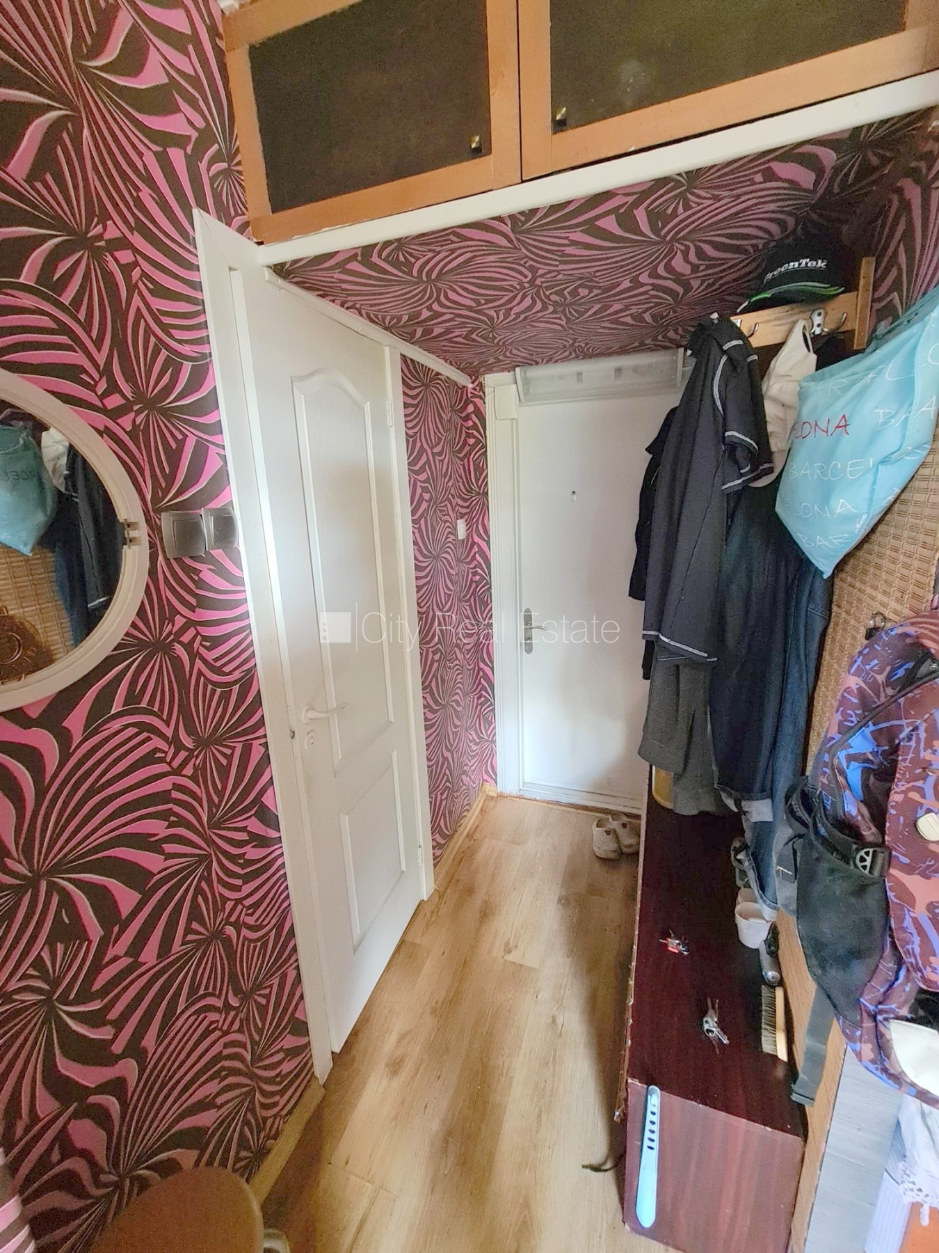 Sludinājumi. Zeme īpašumā, renovēta māja, fasāde ar dekoratīvo apmetumu, labiekārtota apzaļumota teritorija, Cena: 45000 EUR Foto #14