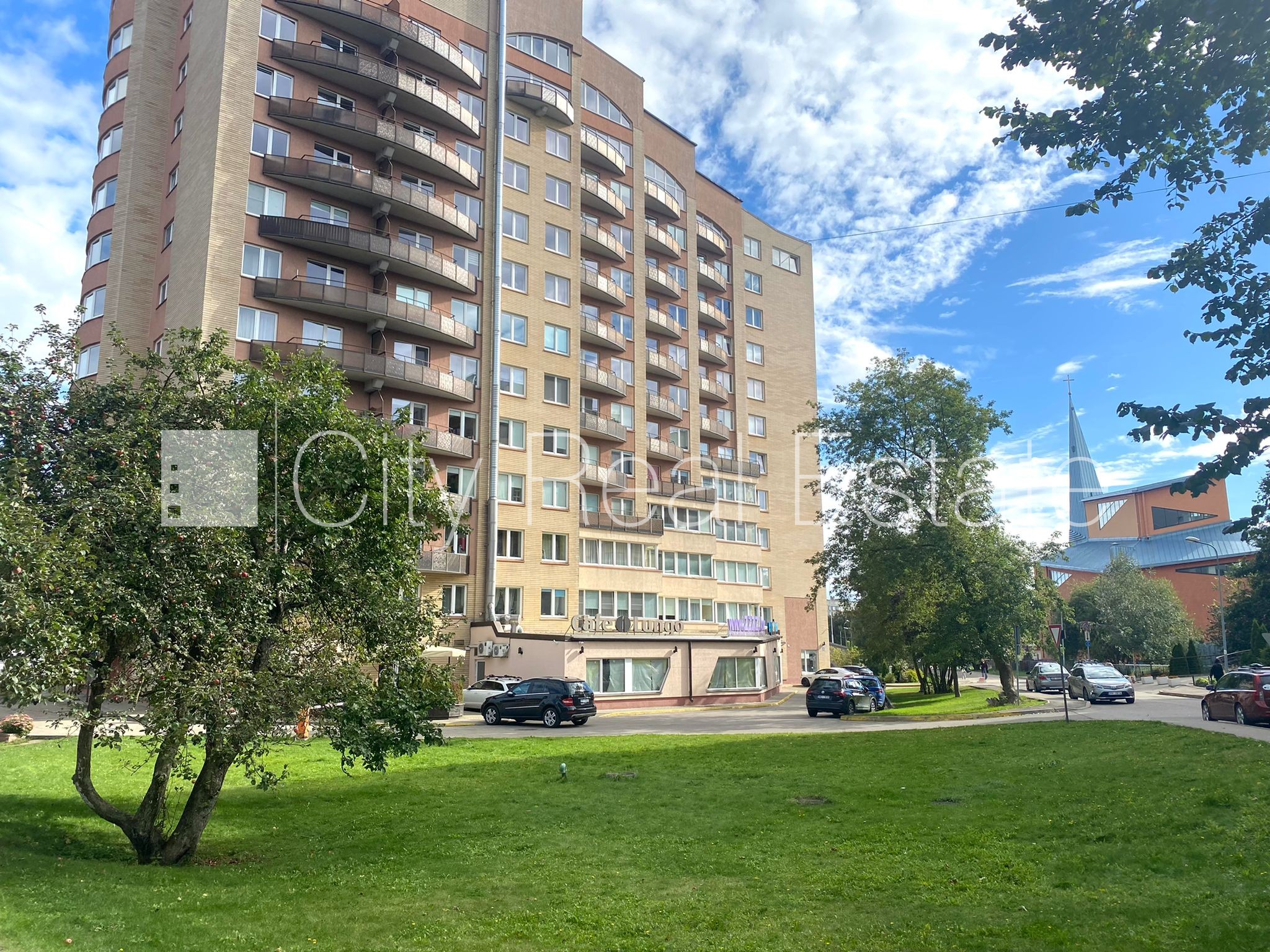 Sludinājumi. Projekts - Ziedu muiža, labiekārtots apzaļumots pagalms, pazemes autostāvvieta, ir lifts, lodžija 7 Cena: 144400 EUR Foto #18