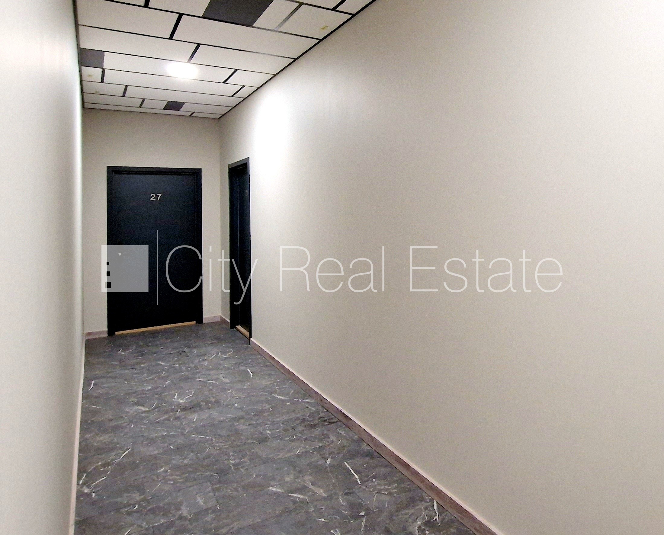 Sludinājumi. Fasādes māja, renovēta māja, labiekārtota apzaļumota teritorija, bruģēts piebraucamais ceļš, Cena: 500 EUR/mēn Foto #10