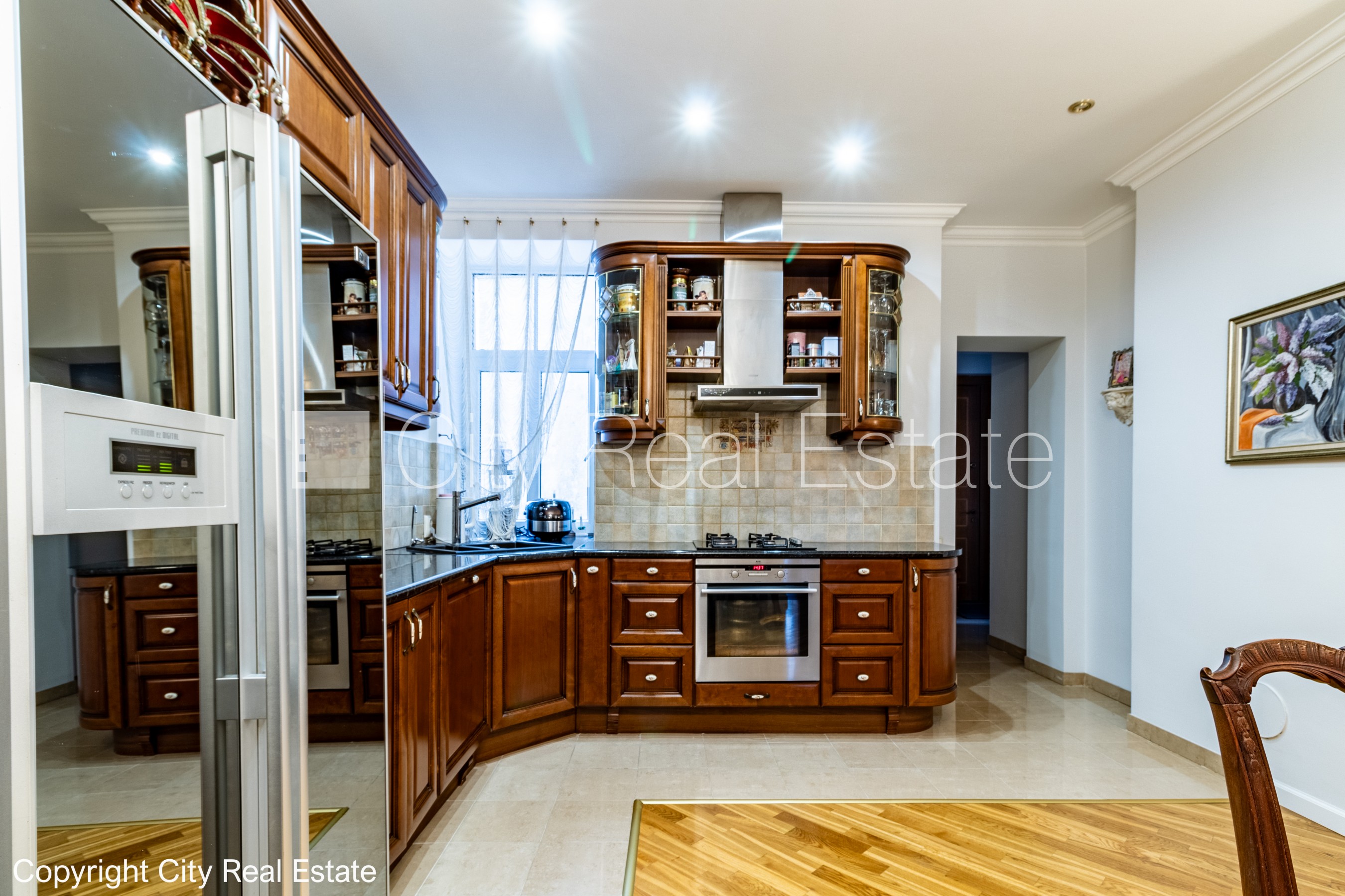 Sludinājumi. Zeme īpašumā, fasādes māja, mainīts Jumta segums, viena kvadrātmetra apsaimniekošanas maksa mēnesī  Cena: 200000 EUR Foto #14