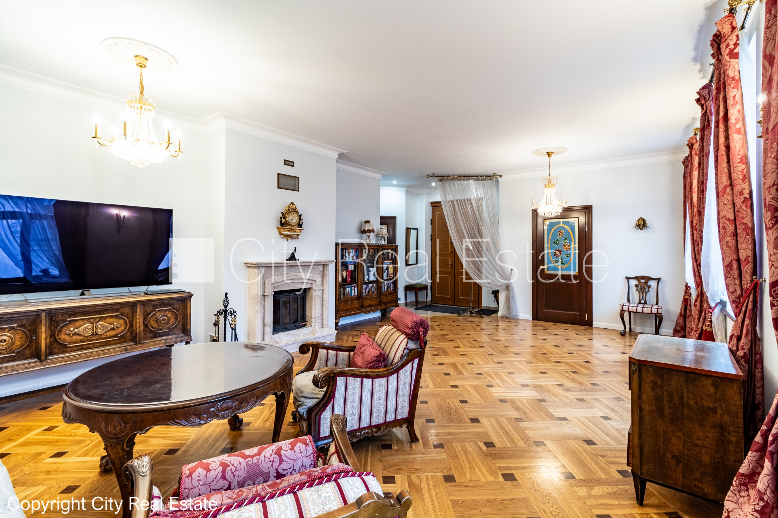 Sludinājumi. Zeme īpašumā, fasādes māja, mainīts Jumta segums, viena kvadrātmetra apsaimniekošanas maksa mēnesī  Cena: 200000 EUR Foto #5