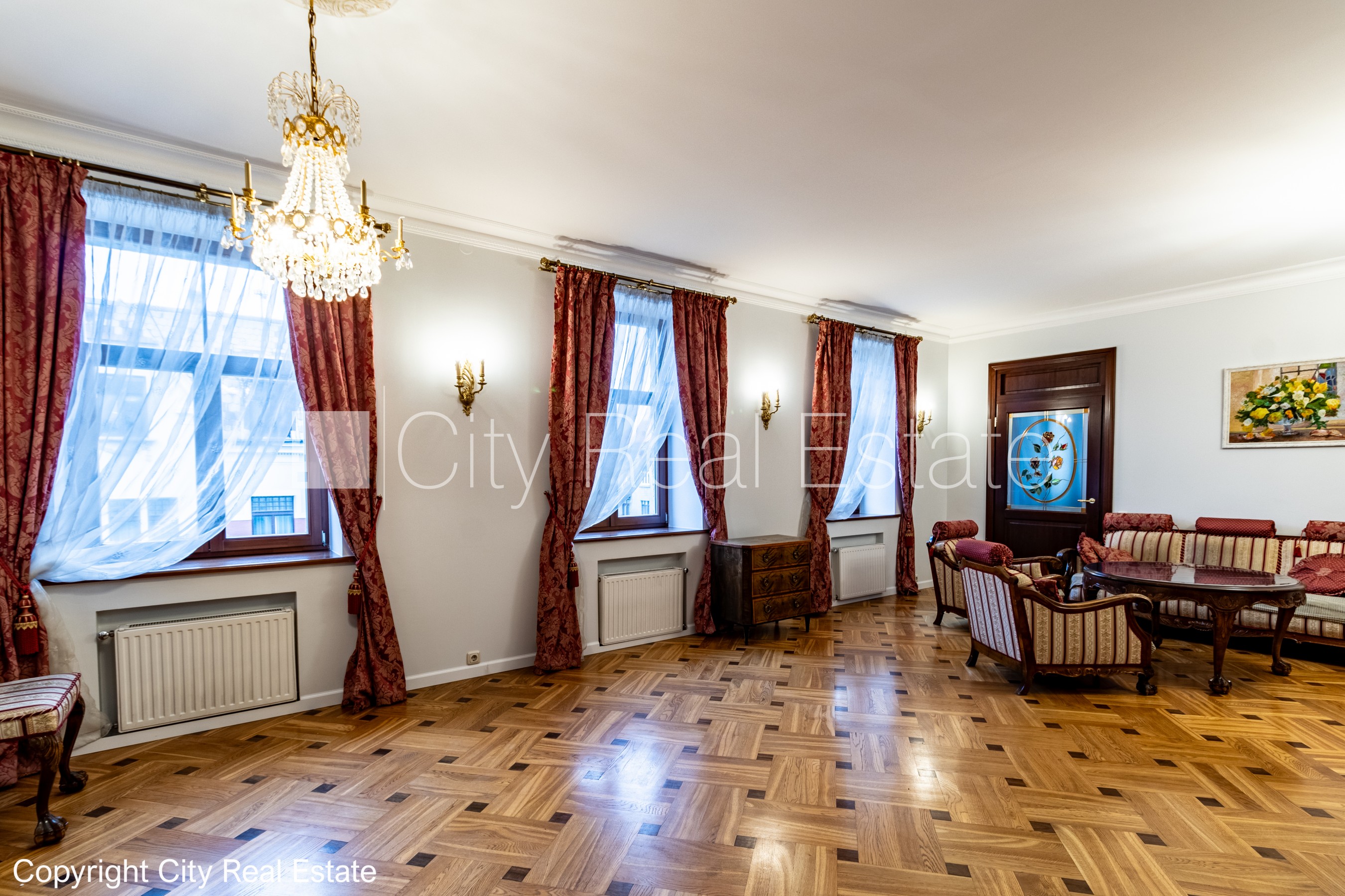 Sludinājumi. Zeme īpašumā, fasādes māja, mainīts Jumta segums, viena kvadrātmetra apsaimniekošanas maksa mēnesī  Cena: 200000 EUR Foto #6