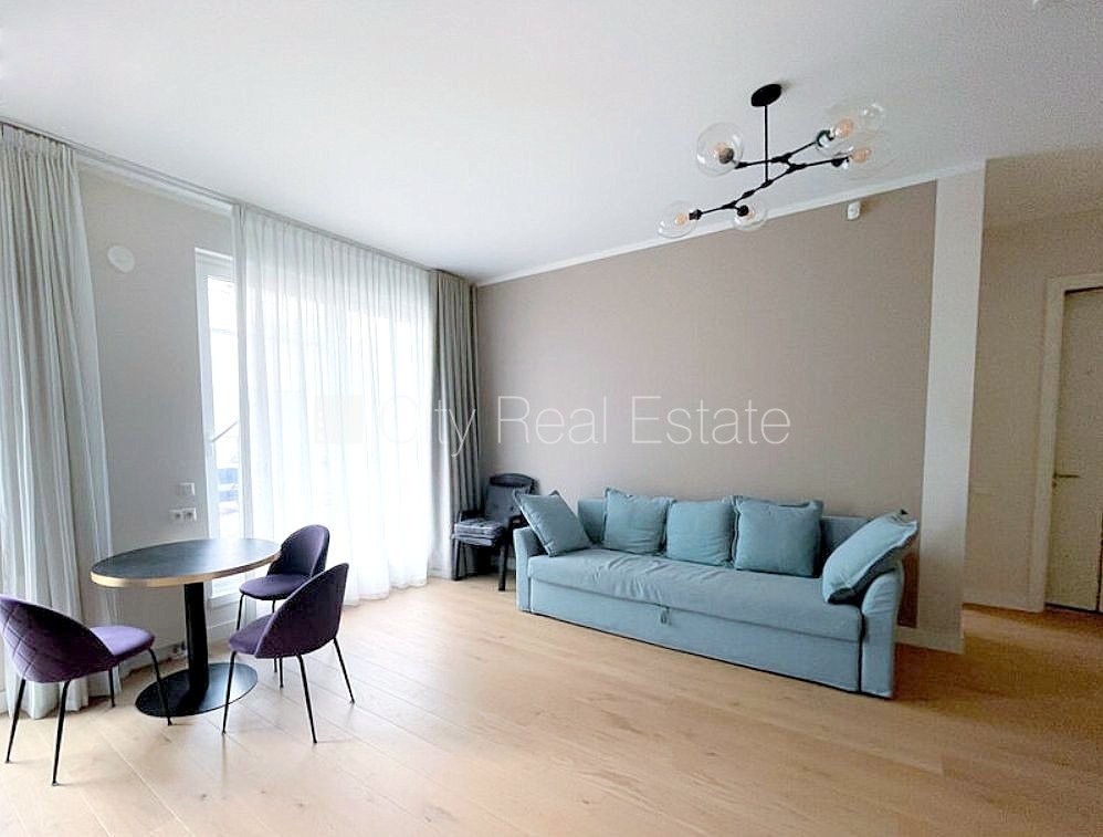 Sludinājumi. Jaunceltne, labiekārtota apzaļumota teritorija, vieta automašīnai, pazemes autostāvvieta, ir lifts, Cena: 1100 EUR/mēn Foto #2