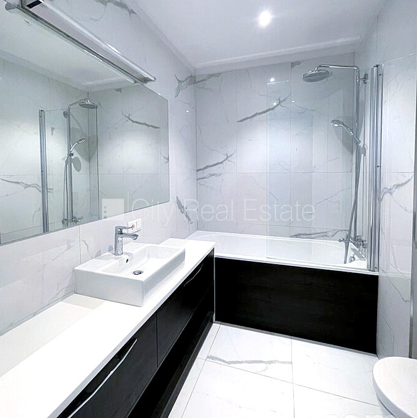 Sludinājumi. Jaunceltne, labiekārtota apzaļumota teritorija, vieta automašīnai, pazemes autostāvvieta, ir lifts, Cena: 1100 EUR/mēn Foto #9