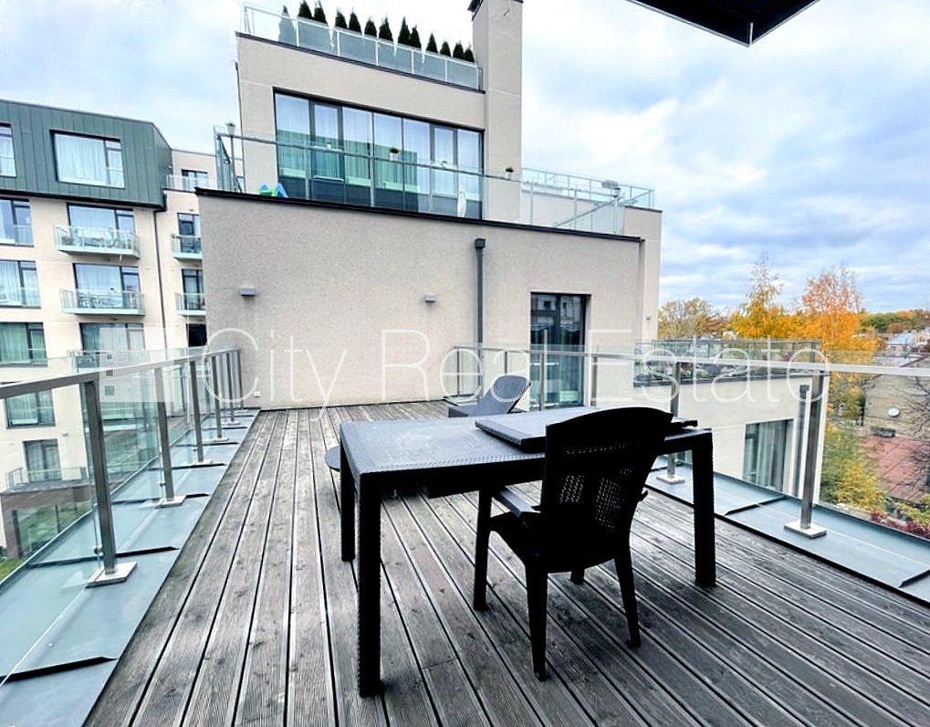 Sludinājumi. Jaunceltne, labiekārtota apzaļumota teritorija, vieta automašīnai, pazemes autostāvvieta, ir lifts, Cena: 1100 EUR/mēn Foto #3