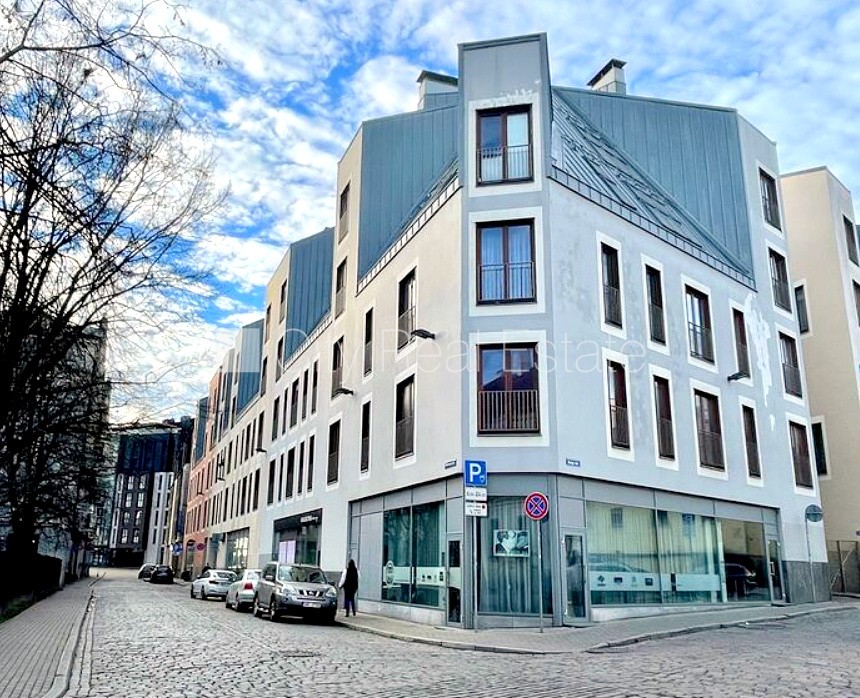 Sludinājumi. Projekts - Rīdzenes Rezidence, jaunceltne, fasādes māja, labiekārtota apzaļumota teritorija, Cena: 840 EUR/mēn Foto #23