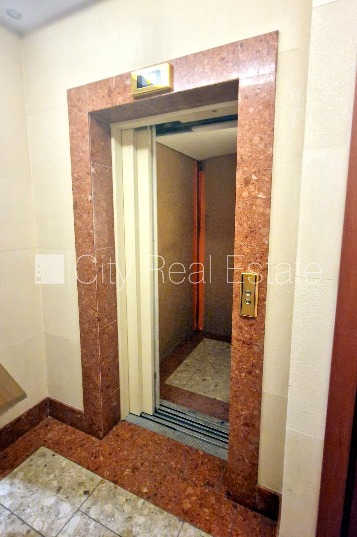Sludinājumi. Projekts - Rīdzenes Rezidence, jaunceltne, fasādes māja, labiekārtota apzaļumota teritorija, Cena: 840 EUR/mēn Foto #22