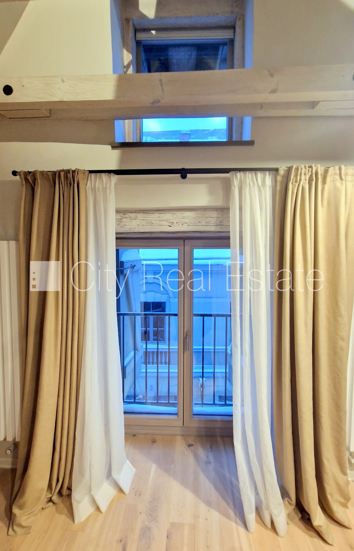 Sludinājumi. Fasādes māja, restaurēta māja, nomainītas inženierkomunikācijas, mainīts Jumta segums, ķieģeļu mūra Cena: 415000 EUR Foto #17