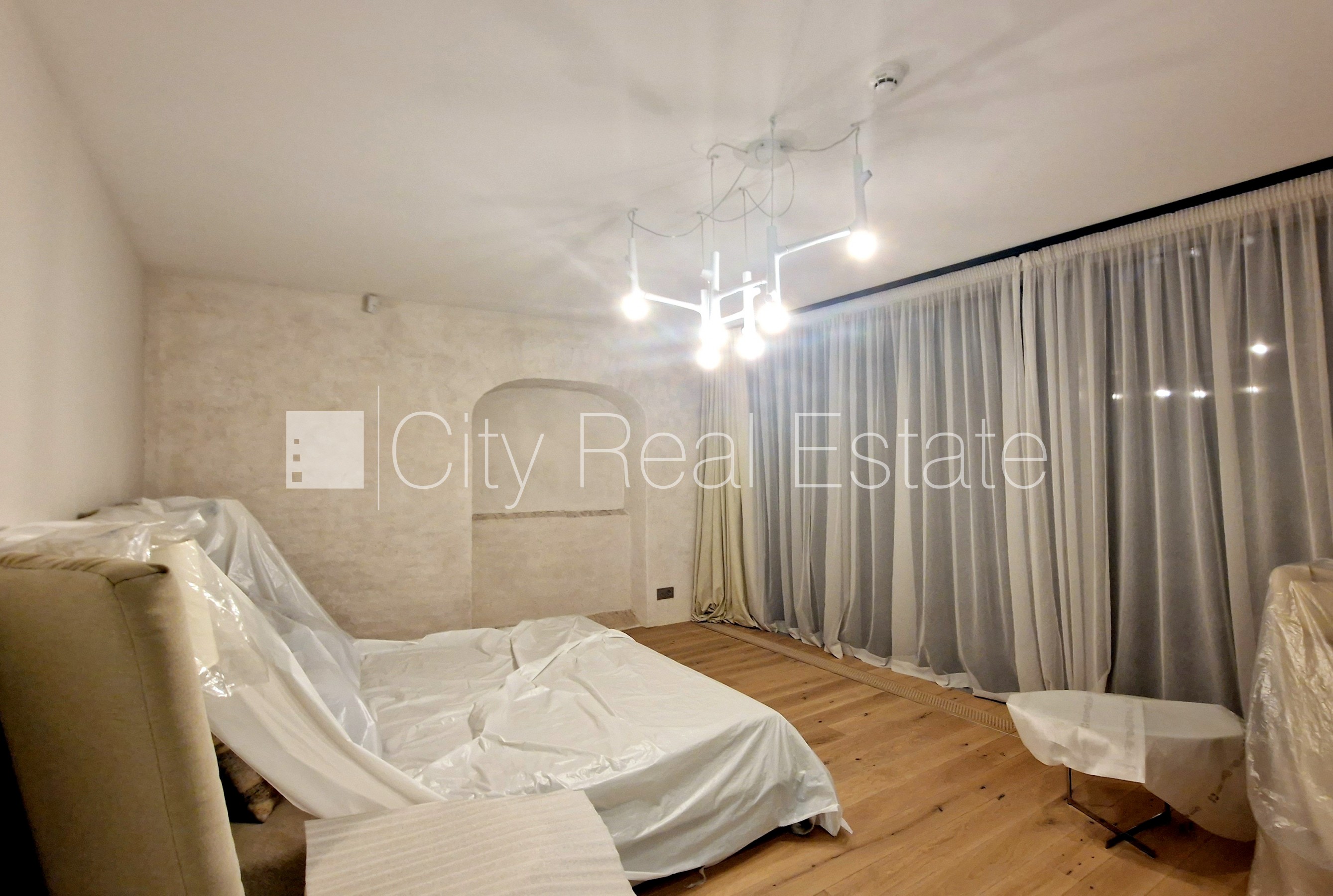 Sludinājumi. Jaunceltne, fasādes māja, restaurēta māja, nomainītas inženierkomunikācijas, mainīts Jumta segums, Cena: 970000 EUR Foto #9