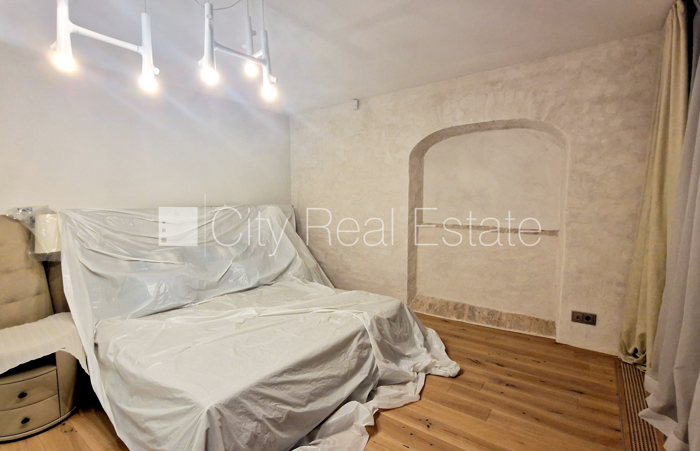 Sludinājumi. Jaunceltne, fasādes māja, restaurēta māja, nomainītas inženierkomunikācijas, mainīts Jumta segums, Cena: 970000 EUR Foto #12