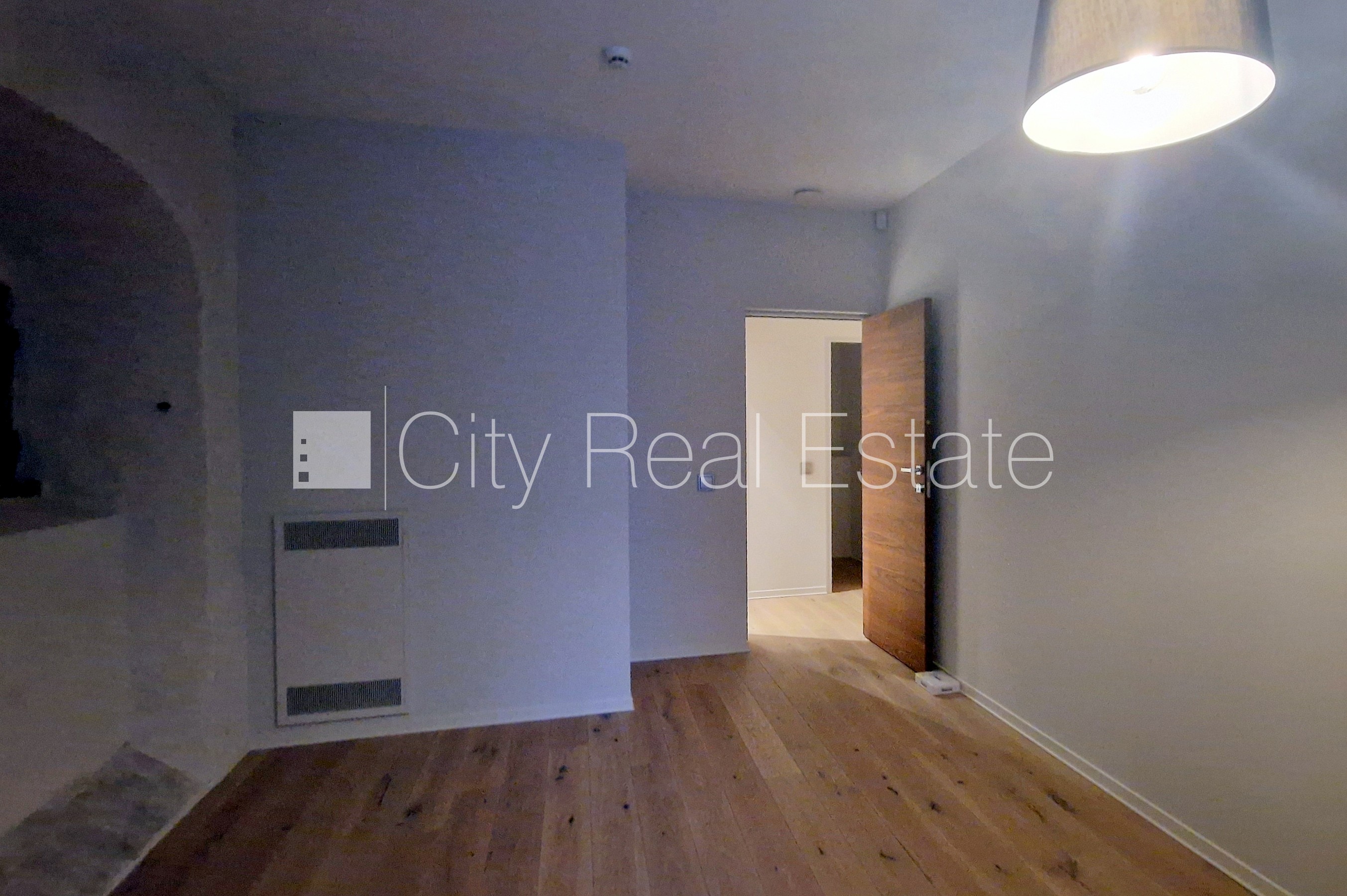 Sludinājumi. Jaunceltne, fasādes māja, restaurēta māja, nomainītas inženierkomunikācijas, mainīts Jumta segums, Cena: 970000 EUR Foto #20