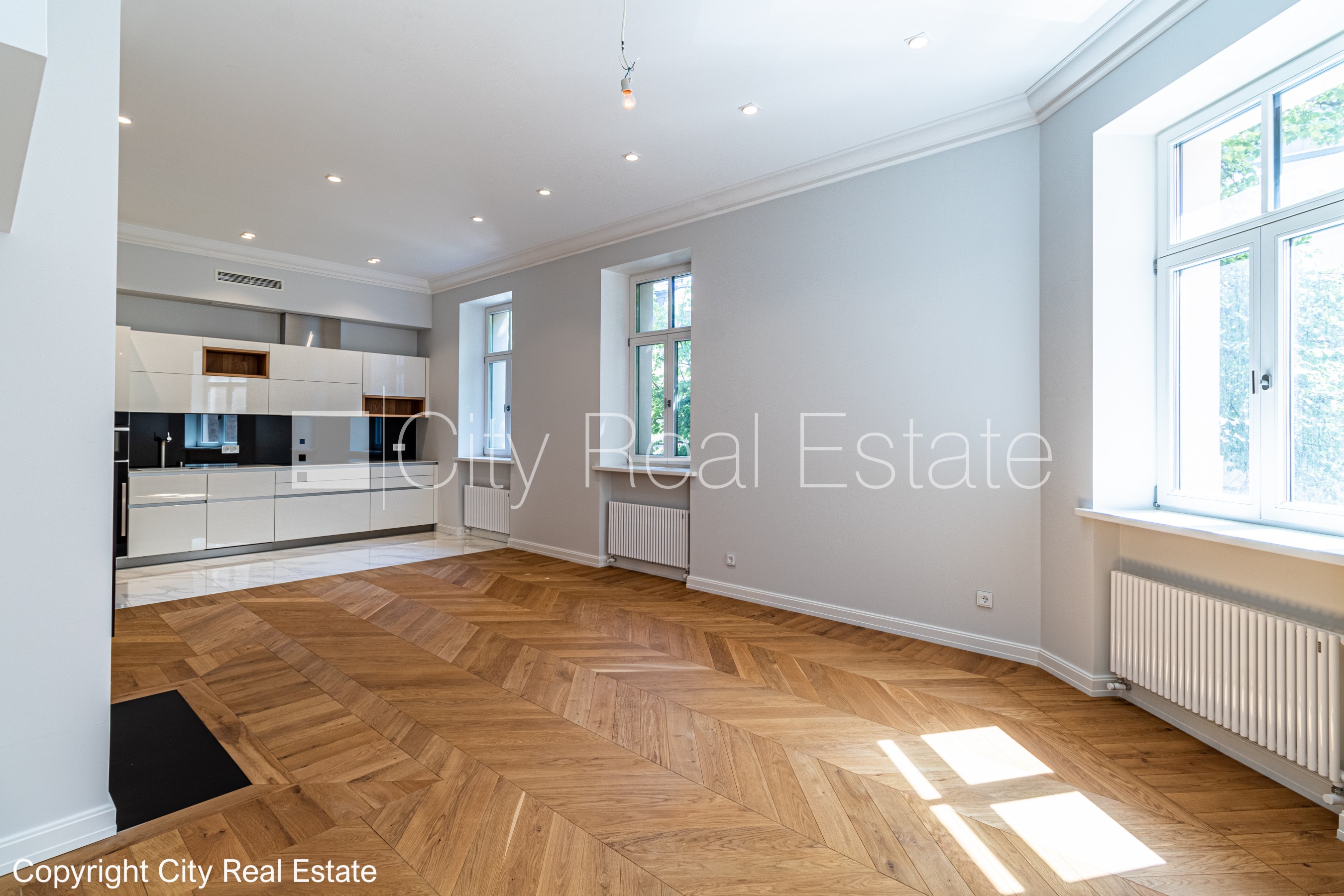 Sludinājumi. Renovēta māja, slēgts pagalms, iespēja nomāt autostāvvietu, apsargāta autostāvvieta, apsargāts Cena: 498000 EUR Foto #4