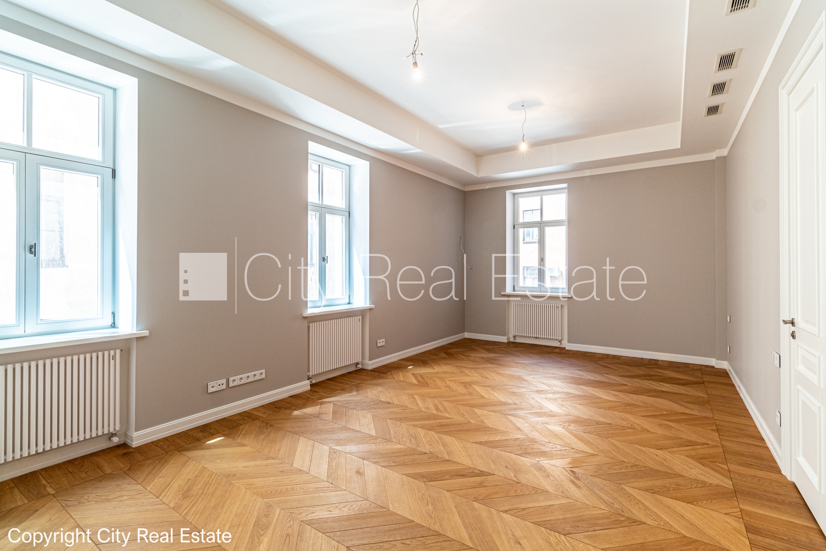 Sludinājumi. Renovēta māja, slēgts pagalms, iespēja nomāt autostāvvietu, apsargāta autostāvvieta, apsargāts Cena: 498000 EUR Foto #6