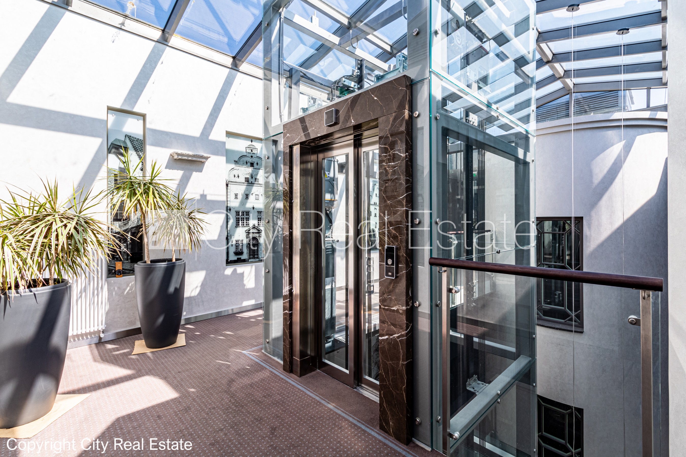 Sludinājumi. Renovēta māja, slēgts pagalms, iespēja nomāt autostāvvietu, apsargāta autostāvvieta, apsargāts Cena: 525000 EUR Foto #14