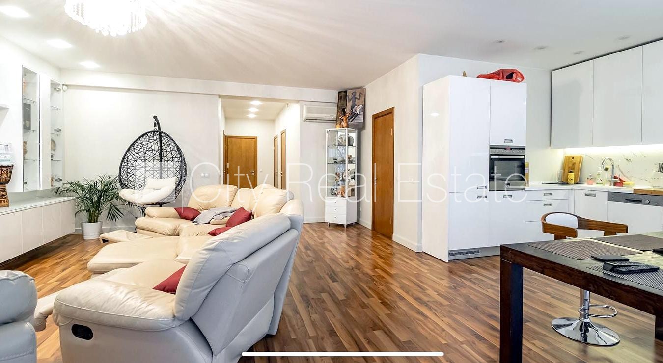 Sludinājumi. Projekts - Šokolāde, zeme īpašumā, jaunceltne, fasādes māja, labiekārtota apzaļumota teritorija, Cena: 280000 EUR Foto #8