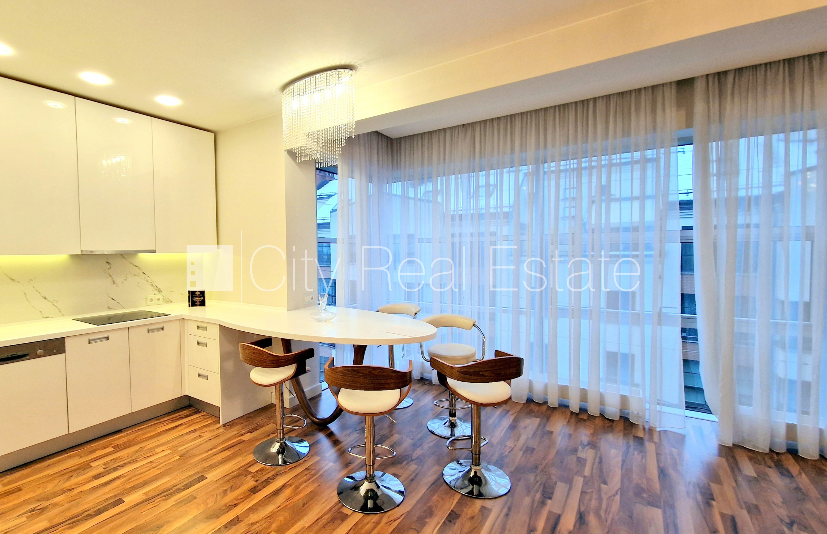 Sludinājumi. Projekts - Šokolāde, zeme īpašumā, jaunceltne, fasādes māja, labiekārtota apzaļumota teritorija, Cena: 280000 EUR Foto #4