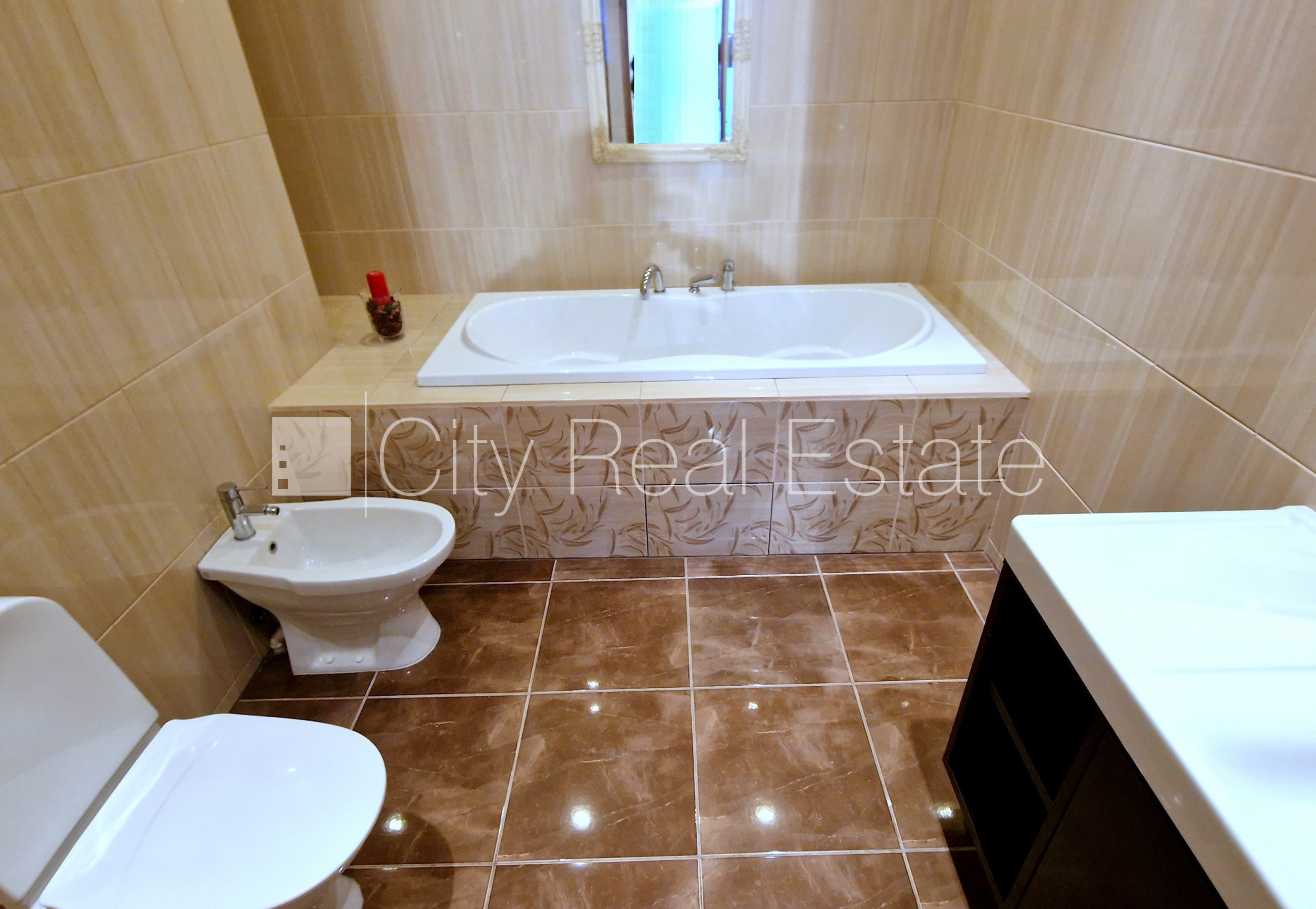 Sludinājumi. Projekts - Šokolāde, zeme īpašumā, jaunceltne, fasādes māja, labiekārtota apzaļumota teritorija, Cena: 280000 EUR Foto #13