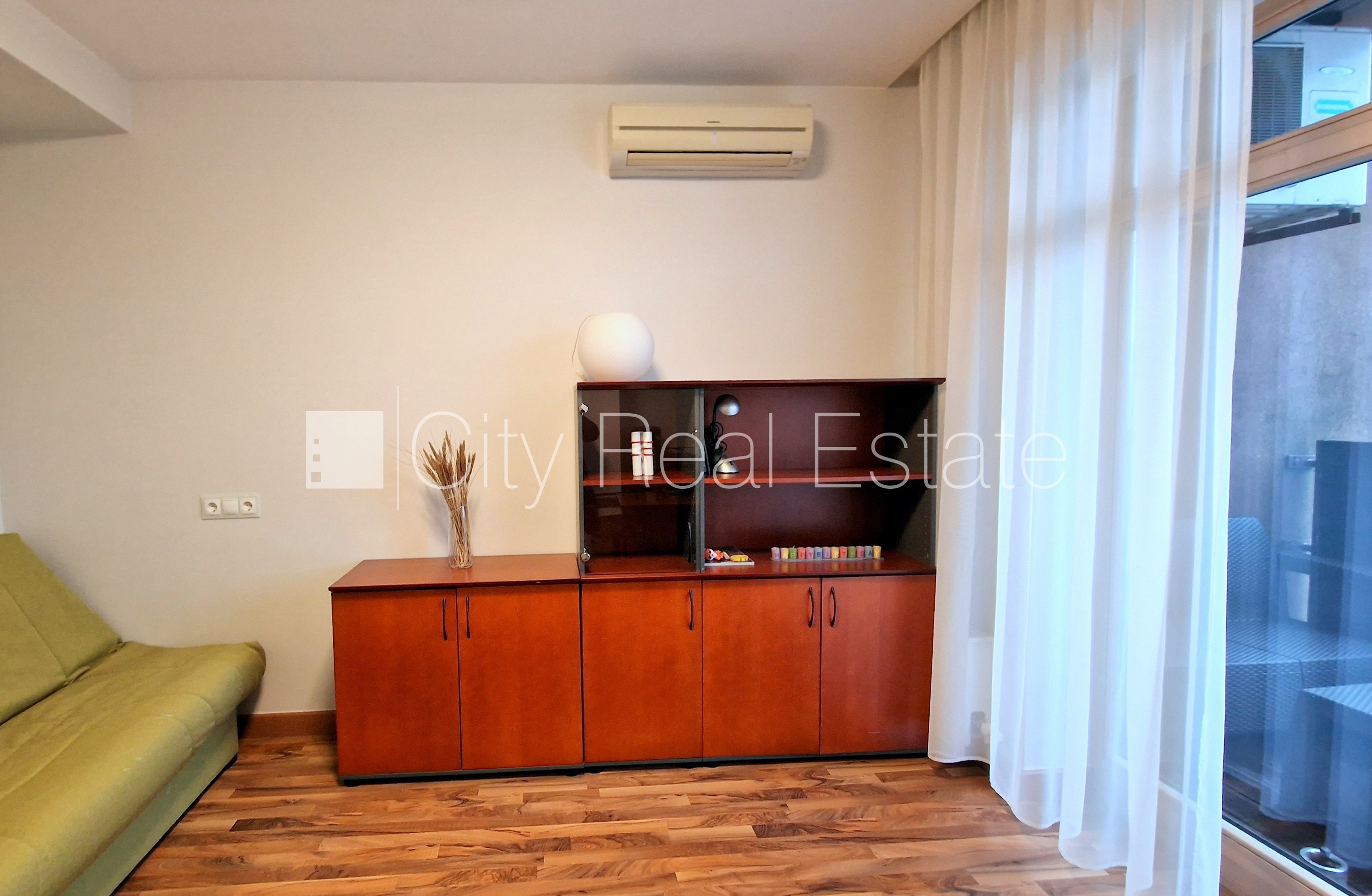 Sludinājumi. Projekts - Šokolāde, zeme īpašumā, jaunceltne, fasādes māja, labiekārtota apzaļumota teritorija, Cena: 280000 EUR Foto #18