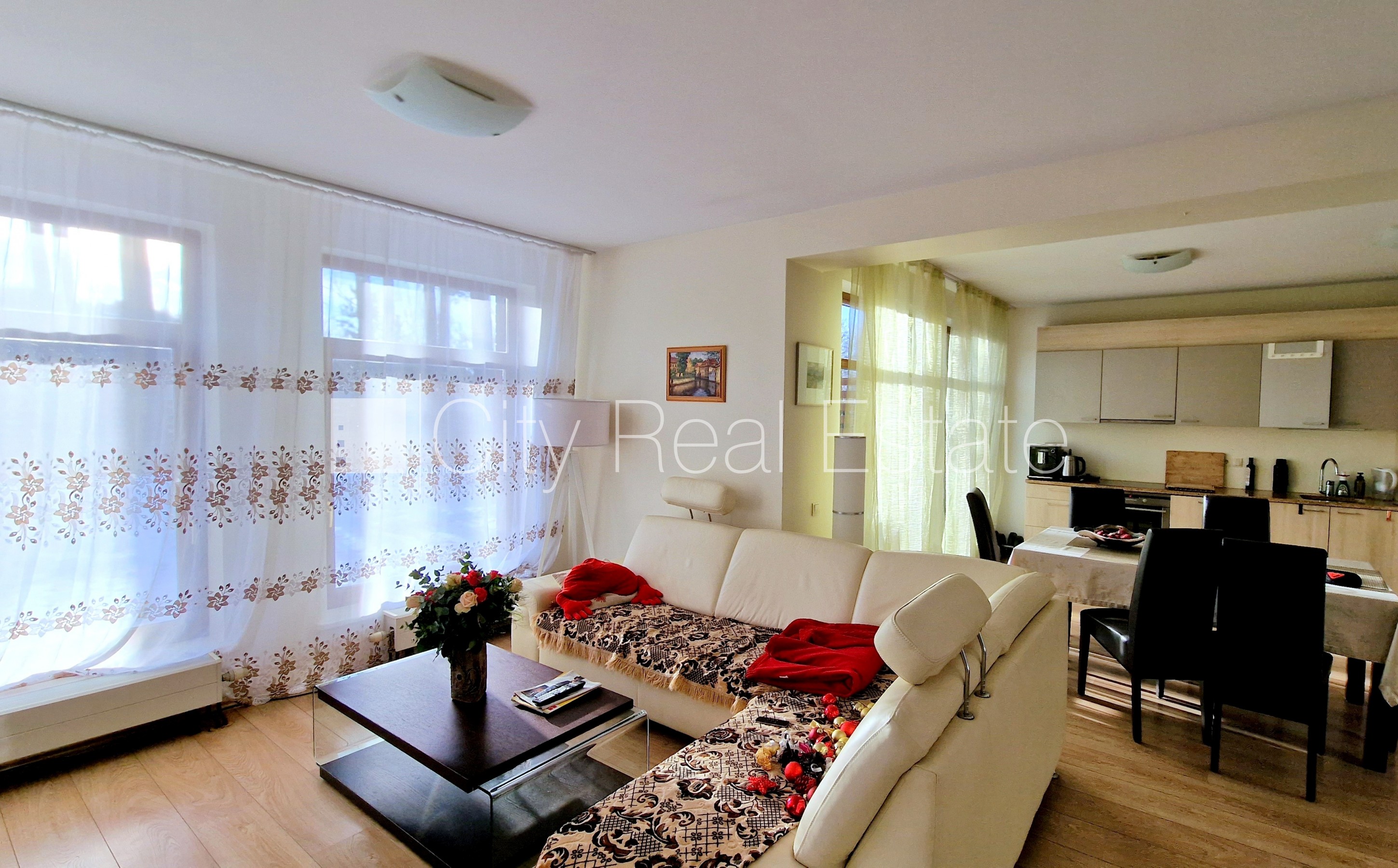 Sludinājumi. Projekts - Apogi, rindu māja, jaunceltne, labiekārtota apzaļumota teritorija, garāža vienai Cena: 270000 EUR Foto #8