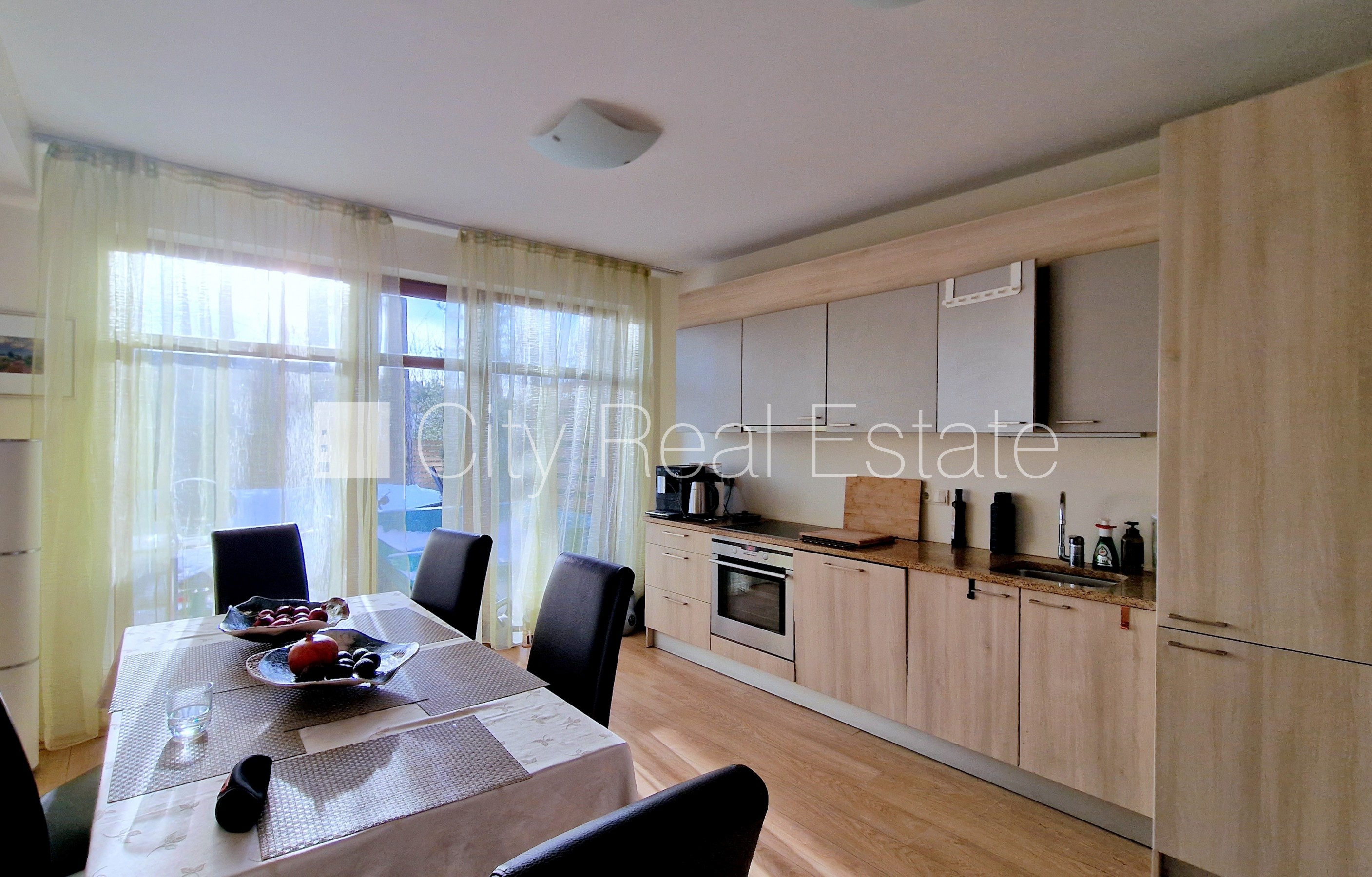 Sludinājumi. Projekts - Apogi, rindu māja, jaunceltne, labiekārtota apzaļumota teritorija, garāža vienai Cena: 270000 EUR Foto #5