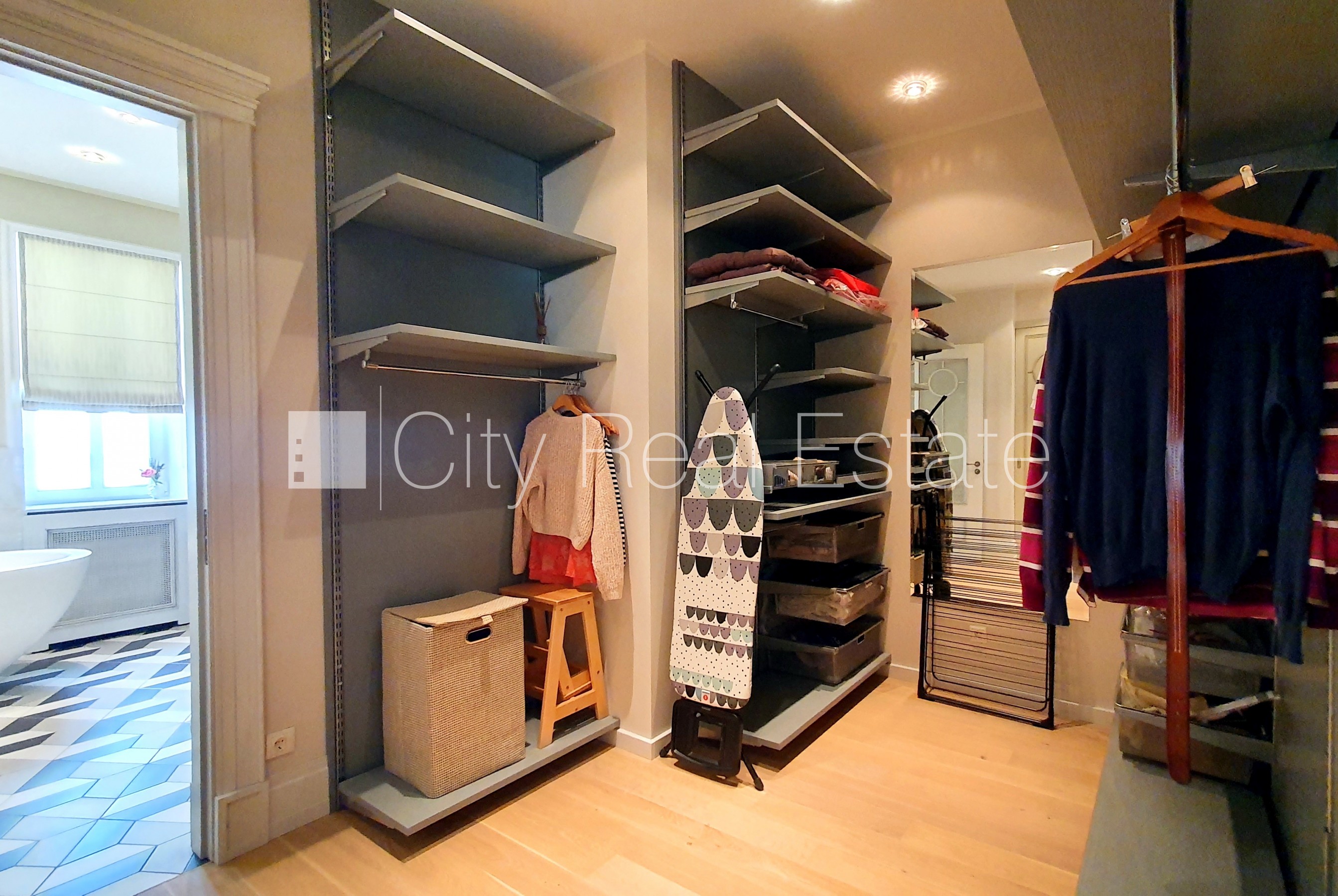 Sludinājumi. Zeme īpašumā, fasādes māja, renovēta māja, nomainītas inženierkomunikācijas, mainīts Jumta segums, Cena: 799000 EUR Foto #18