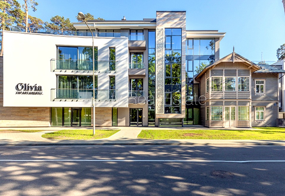 Sludinājumi. Jaunceltne, fasādes māja, labiekārtots apzaļumots pagalms, pazemes autostāvvieta, ieeja no ielas, Cena: 5000 EUR/mēn Foto #14