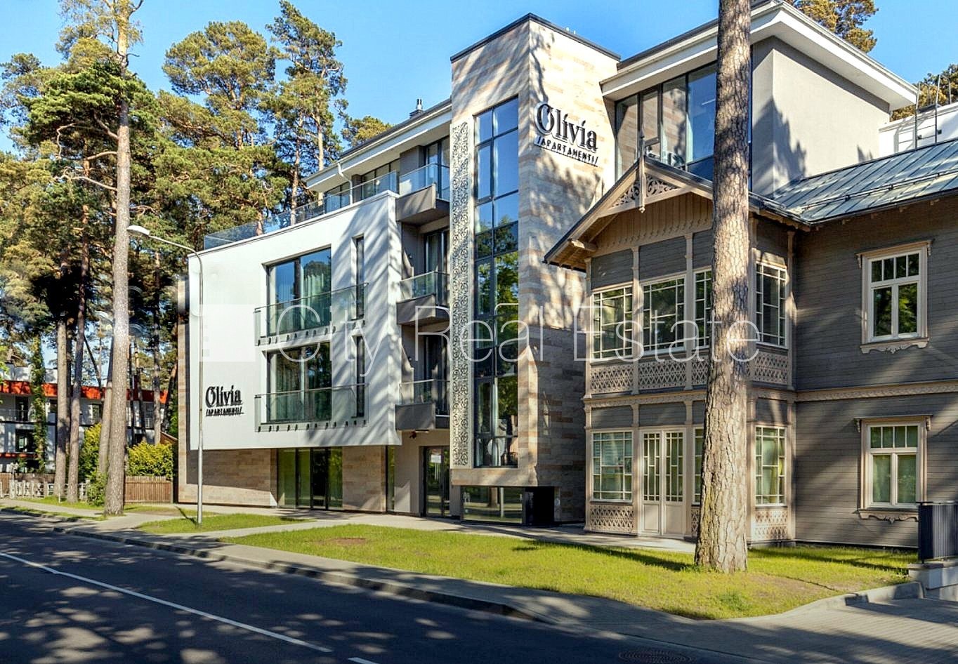 Sludinājumi. Jaunceltne, fasādes māja, labiekārtots apzaļumots pagalms, pazemes autostāvvieta, ieeja no ielas, Cena: 5000 EUR/mēn Foto #15