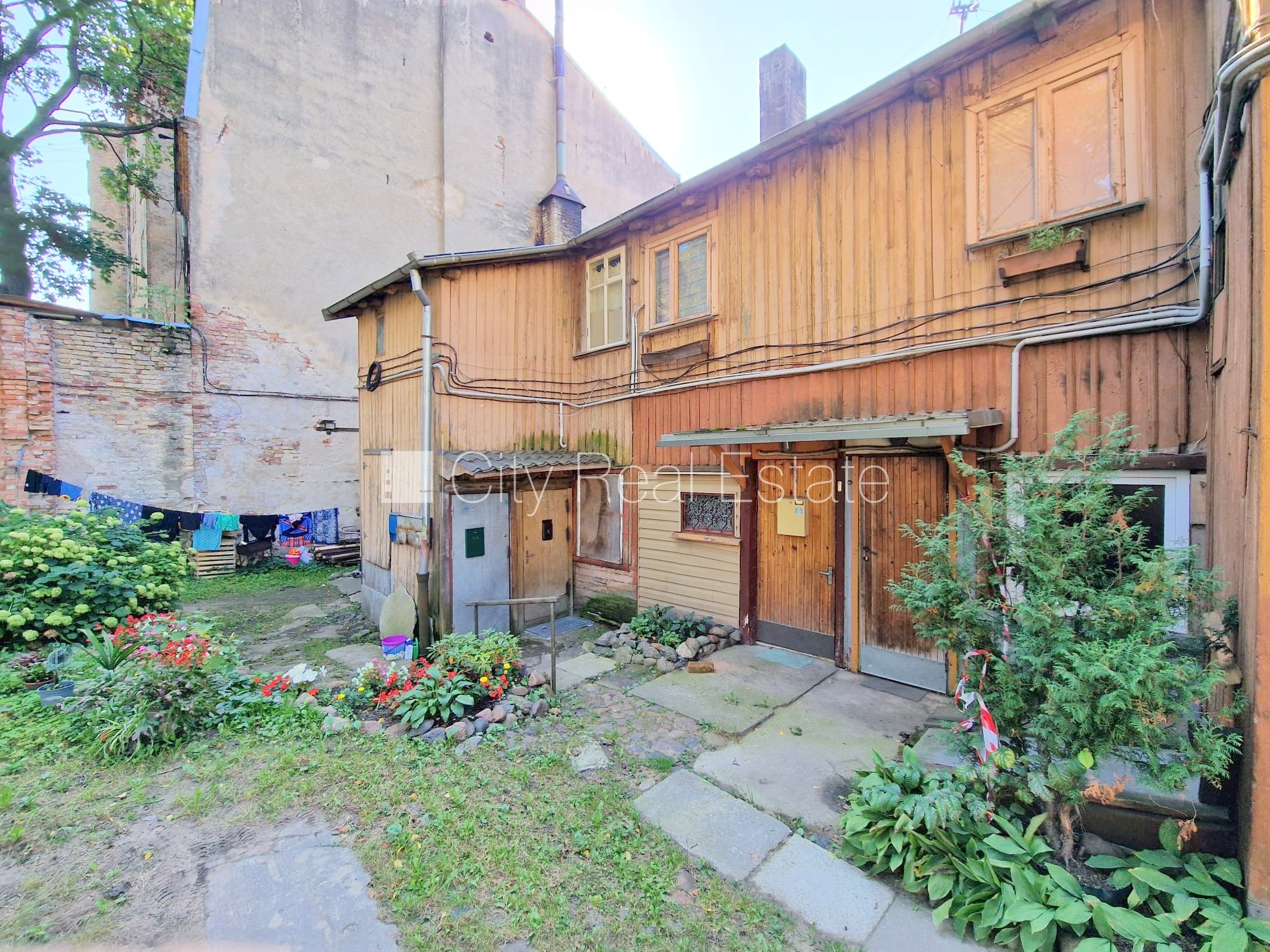 Sludinājumi. Zeme īpašumā, koka māja, fasādes māja, fasāde ar koka apdari, ieeja no pagalma, logi vērsti mājas Cena: 21500 EUR Foto #25