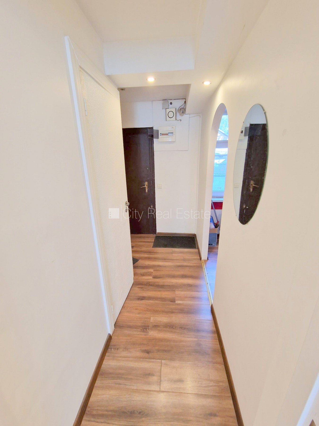 Sludinājumi. Zeme īpašumā, koka māja, fasādes māja, fasāde ar koka apdari, ieeja no pagalma, logi vērsti mājas Cena: 21500 EUR Foto #17