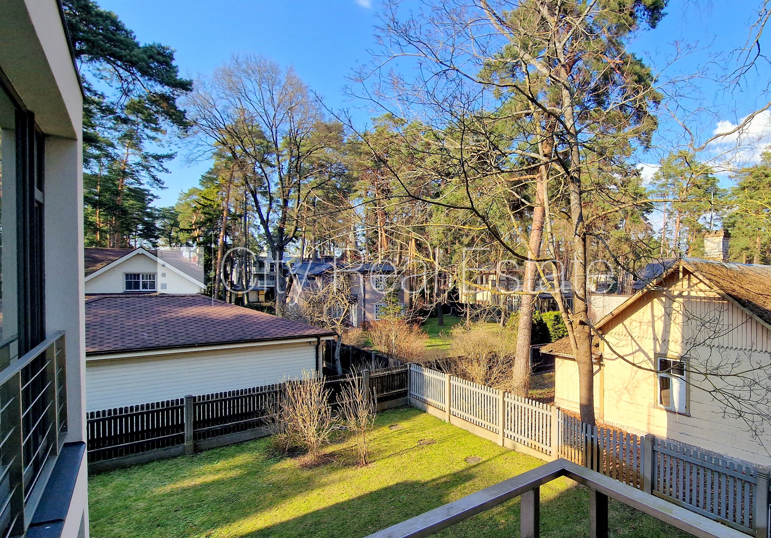 Sludinājumi. Jaunceltne, labiekārtots apzaļumots pagalms, teritorijas iebrauktuves vārti aprīkoti ar Cena: 349750 EUR Foto #24