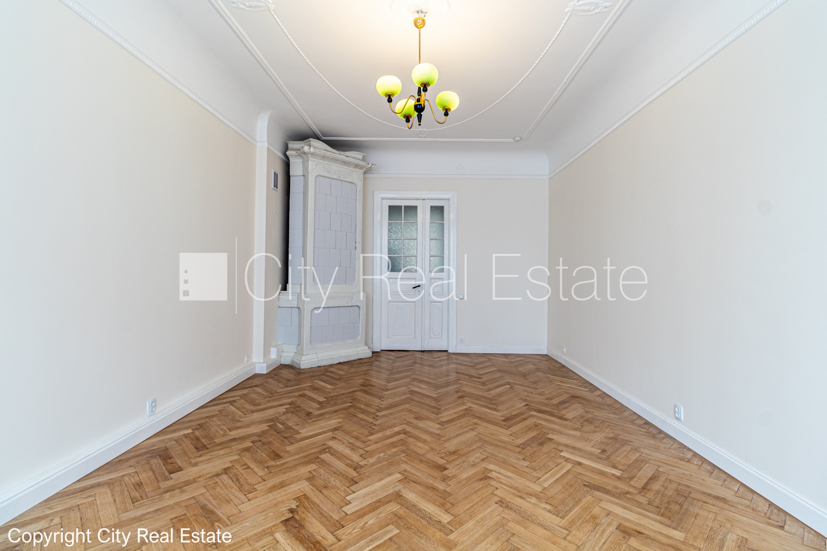 Sludinājumi. Zeme īpašumā, fasādes māja, renovēta māja, dzīvokļu skaits ēkā  10 gab., mainīts Jumta segums, Cena: 225000 EUR Foto #18